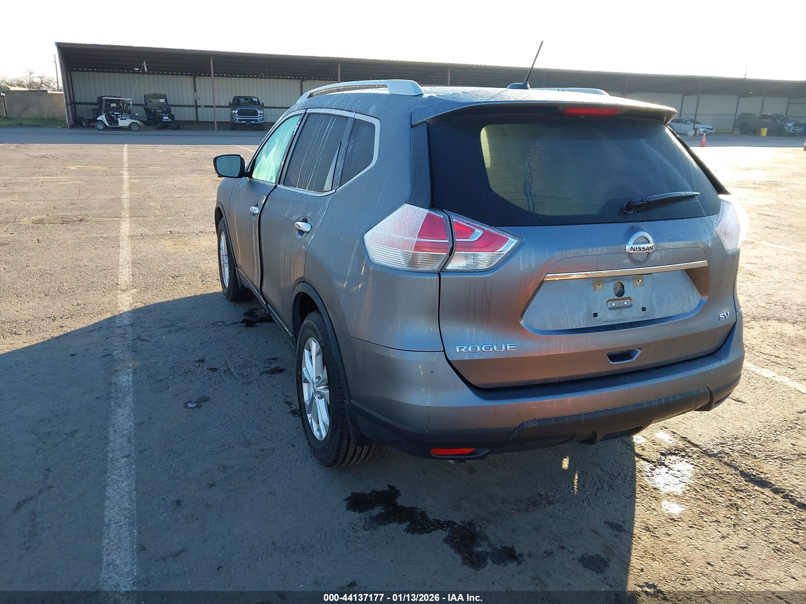 NISSAN ROGUE image 3