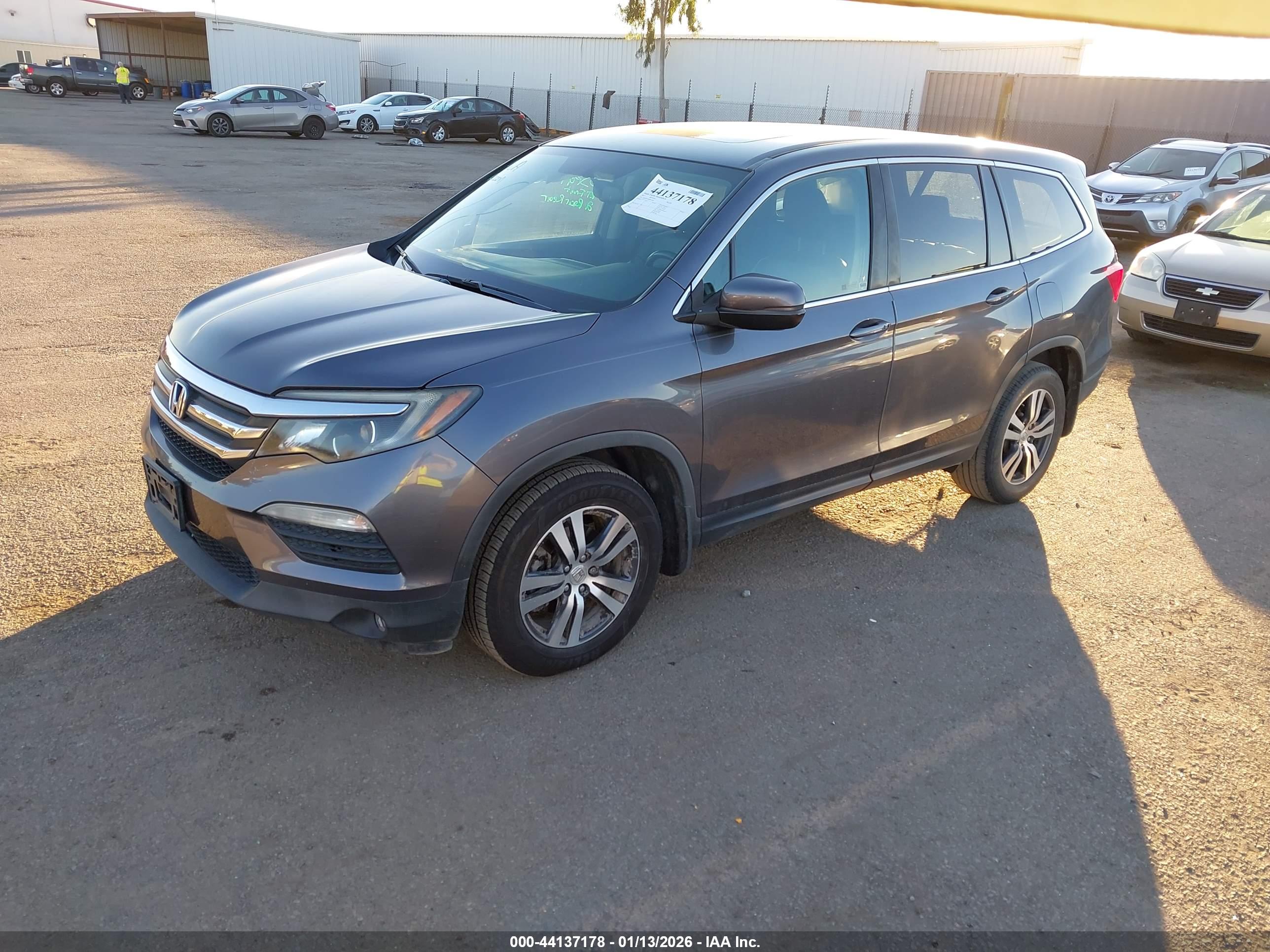 HONDA PILOT image 2