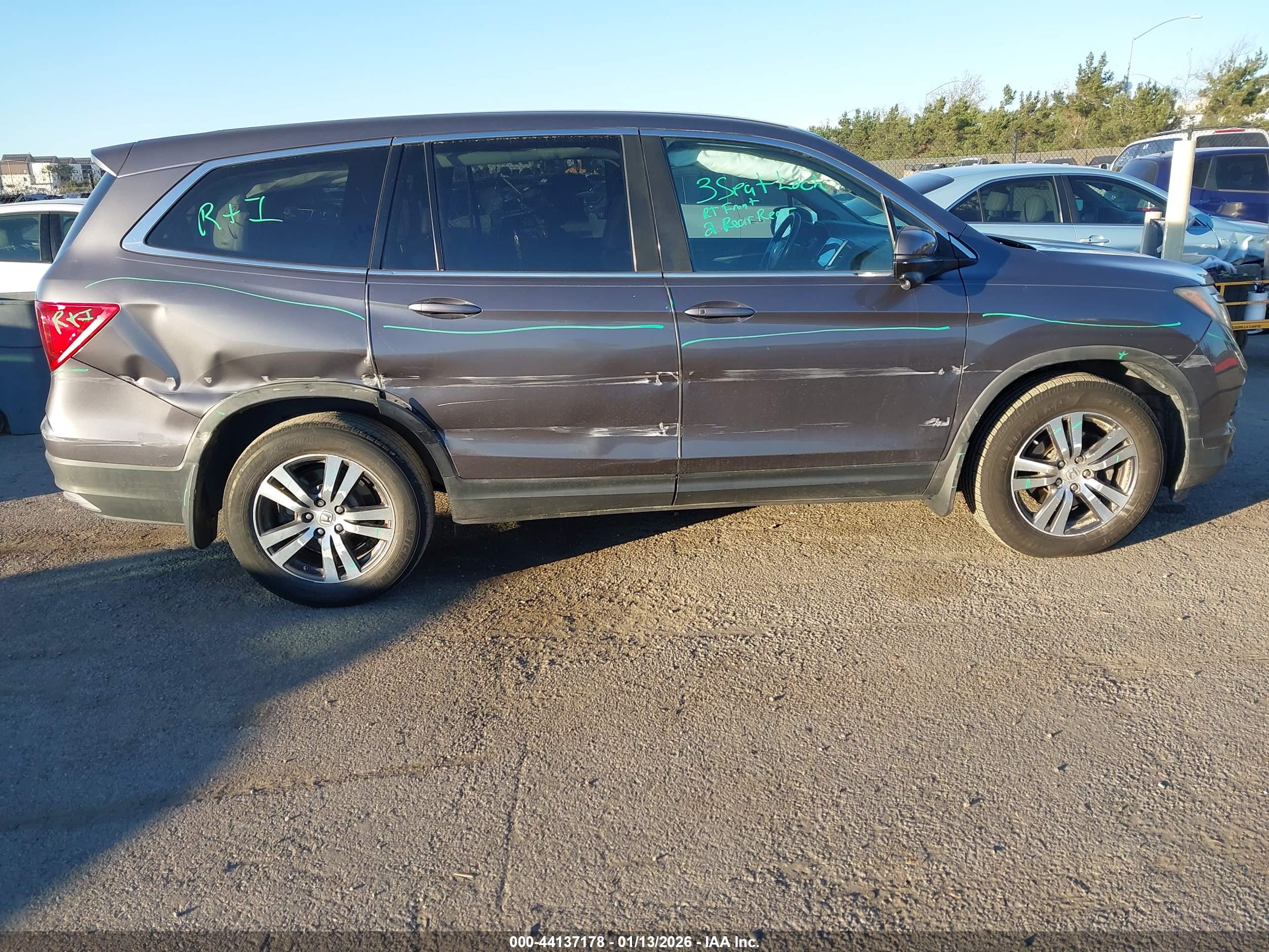 HONDA PILOT image 6