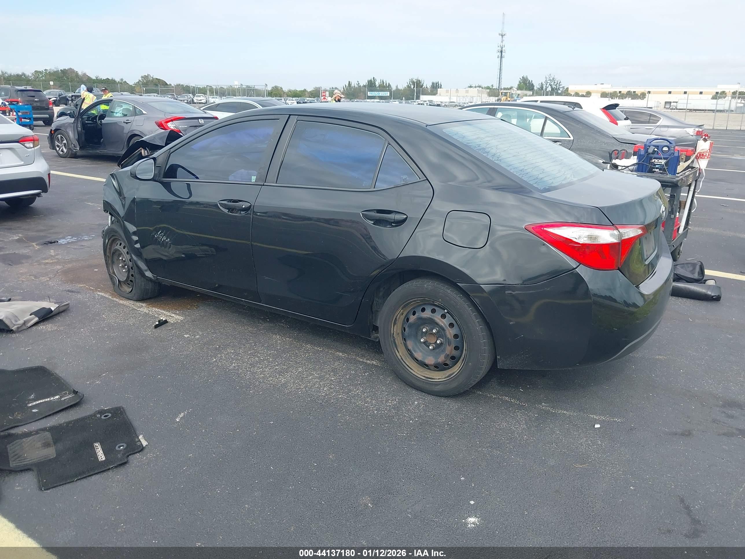 TOYOTA COROLLA image 3