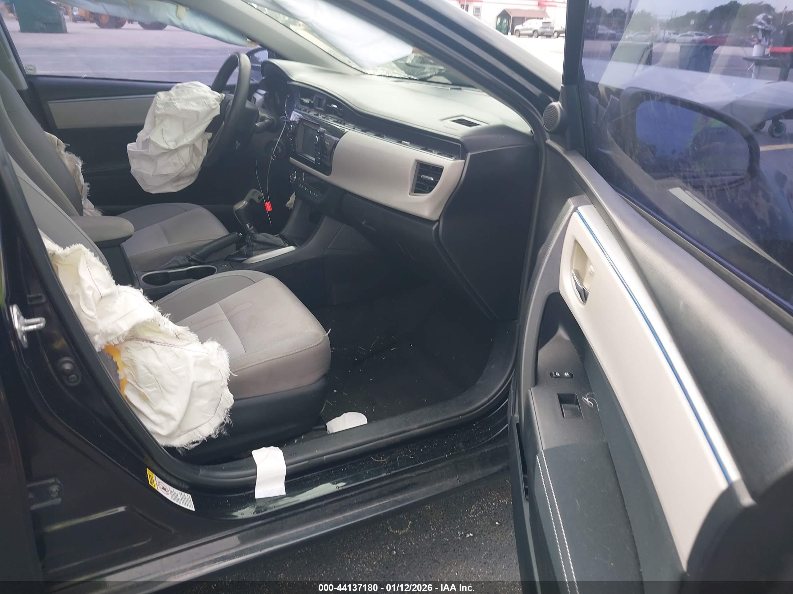 TOYOTA COROLLA image 5