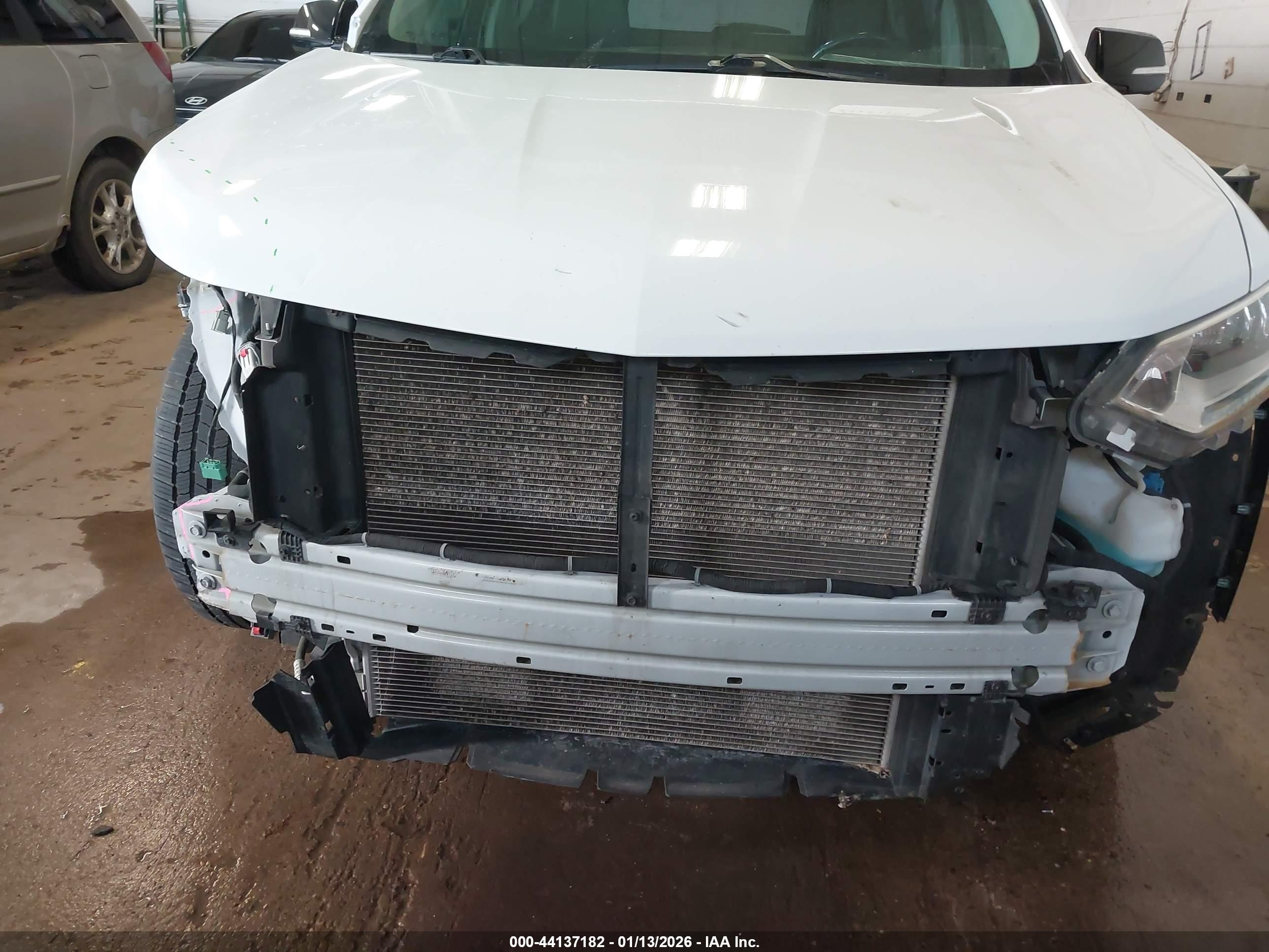 CHEVROLET TRAVERSE image 6