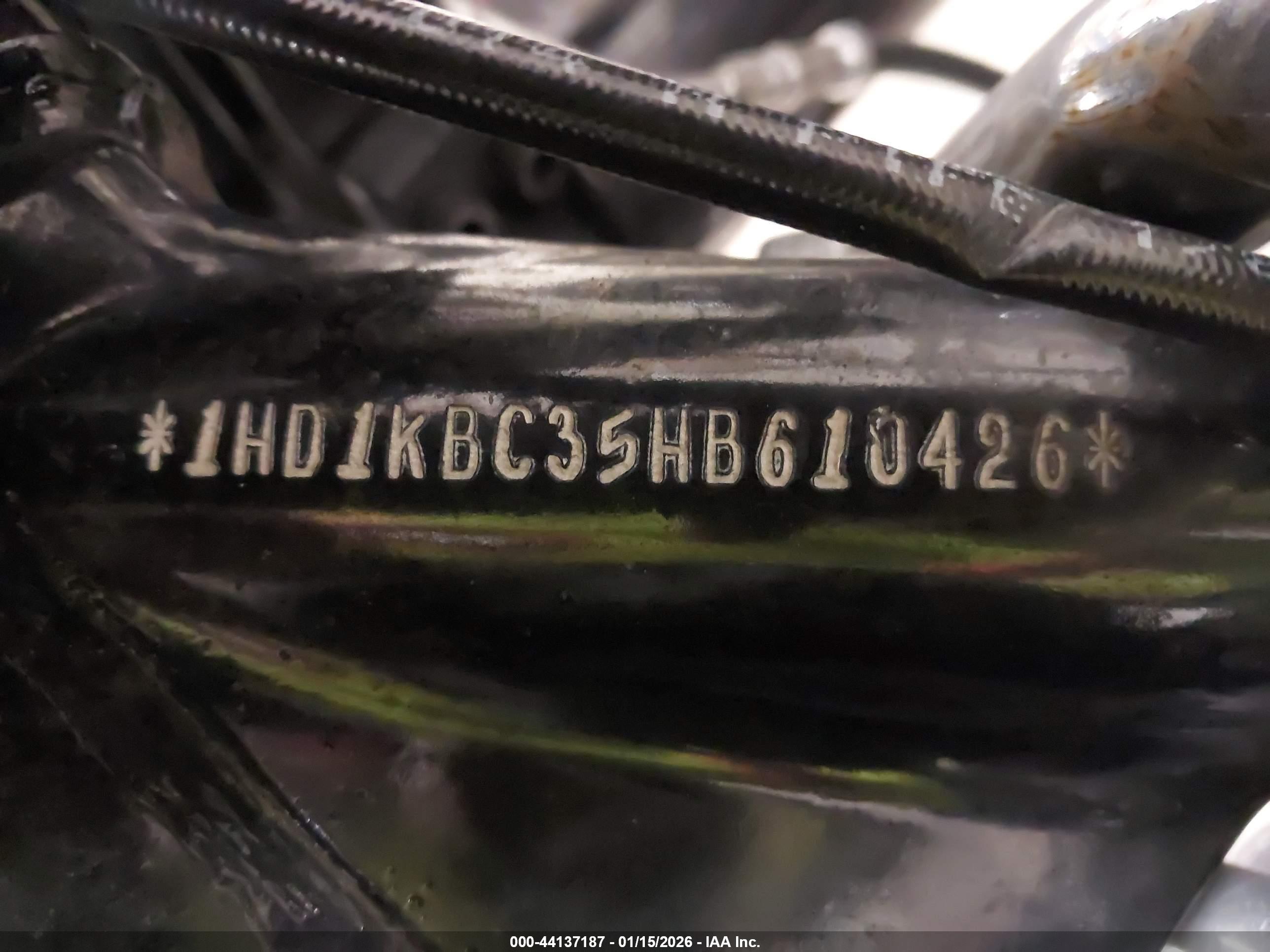 HARLEY-DAVIDSON FLHX image 10