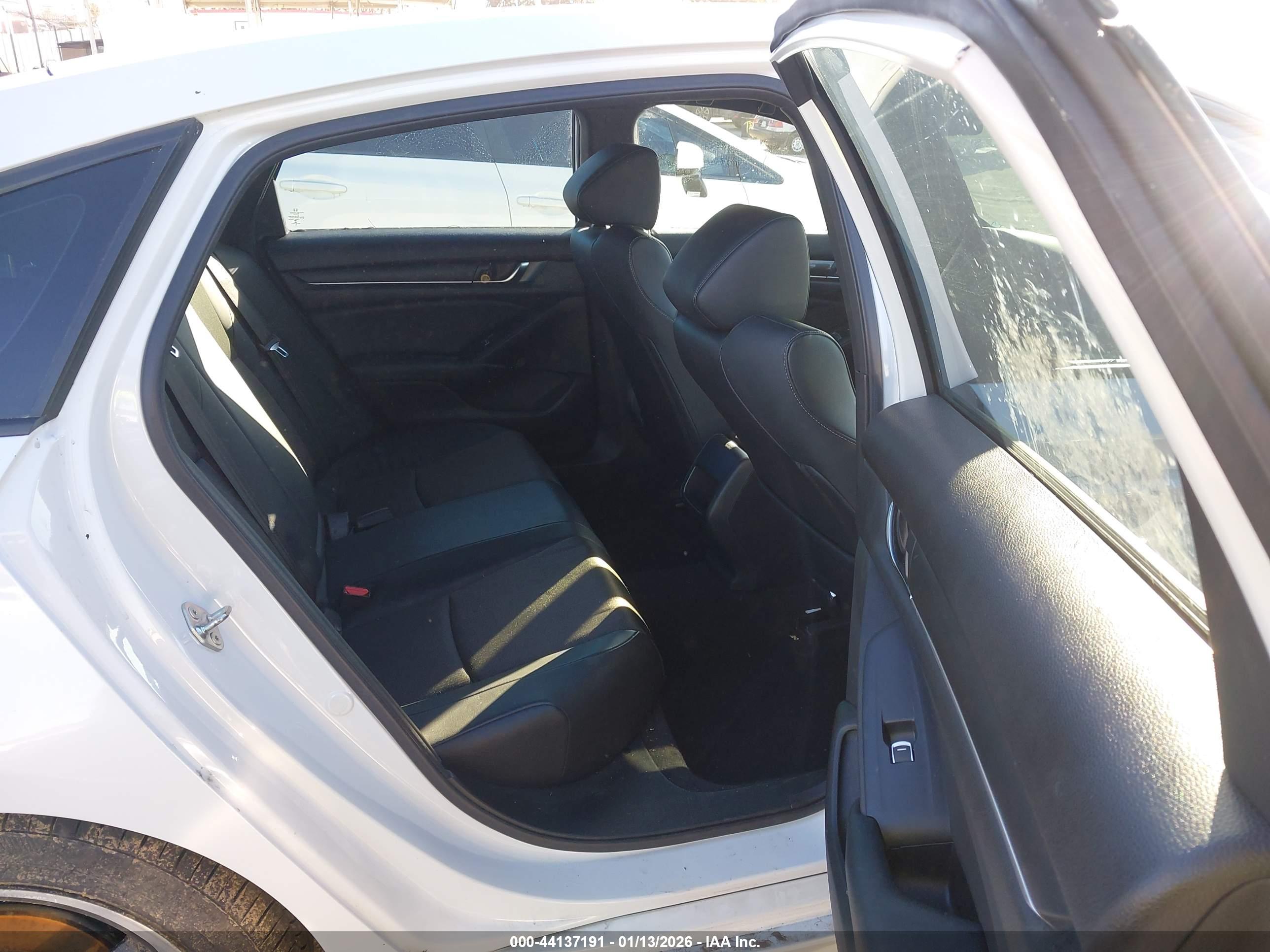 HONDA ACCORD image 8