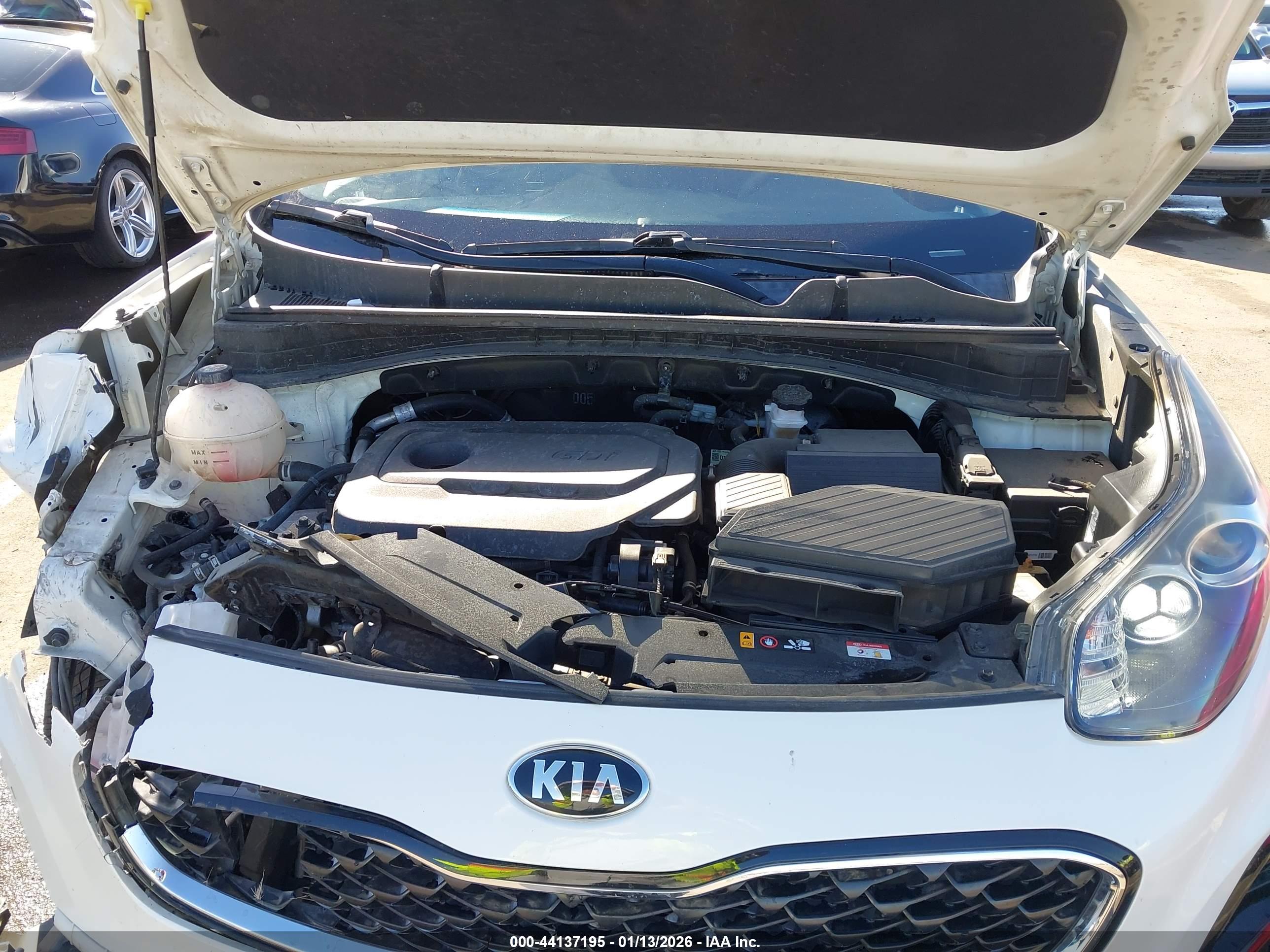 KIA SPORTAGE image 10