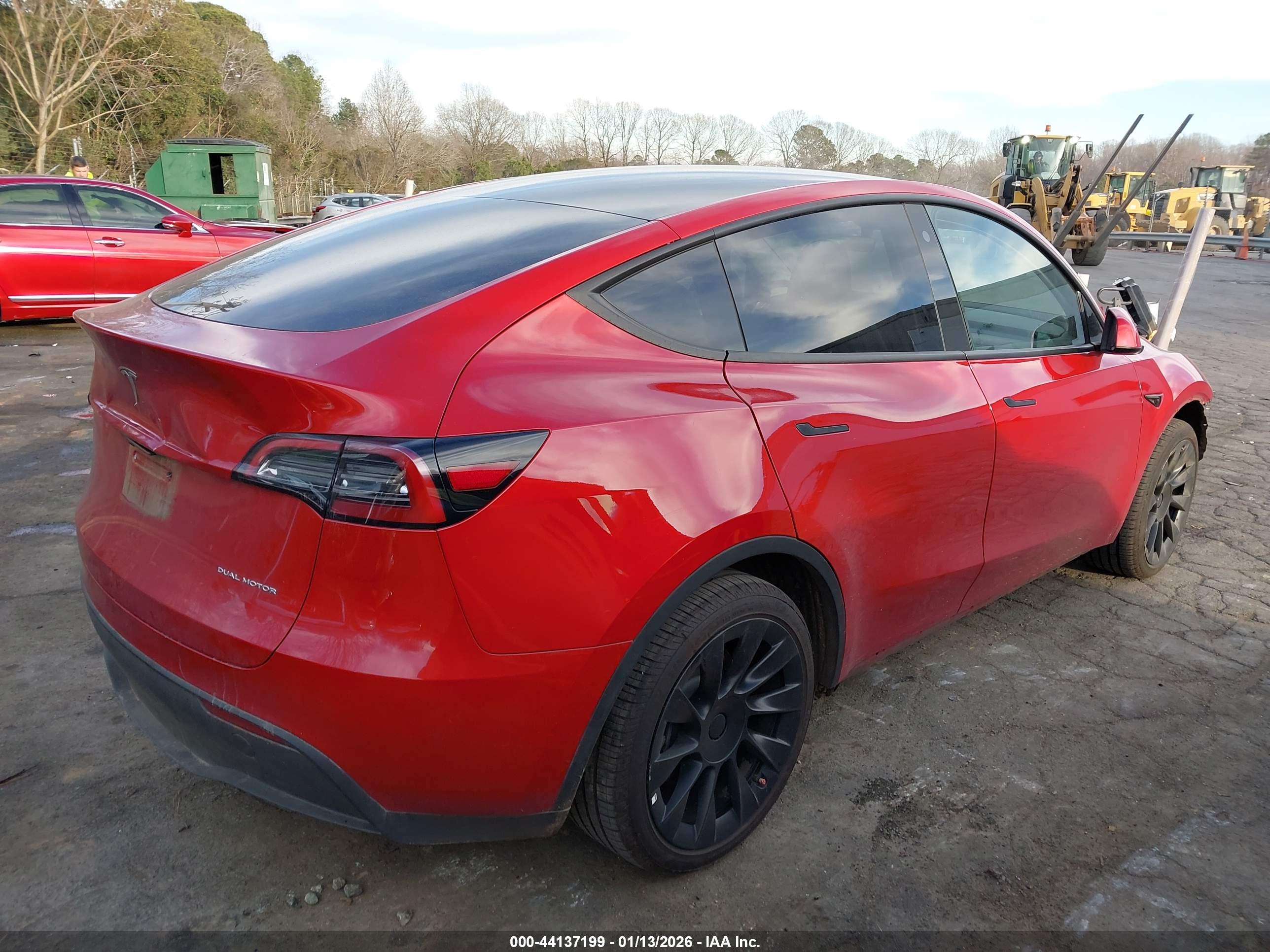TESLA MODEL image 4