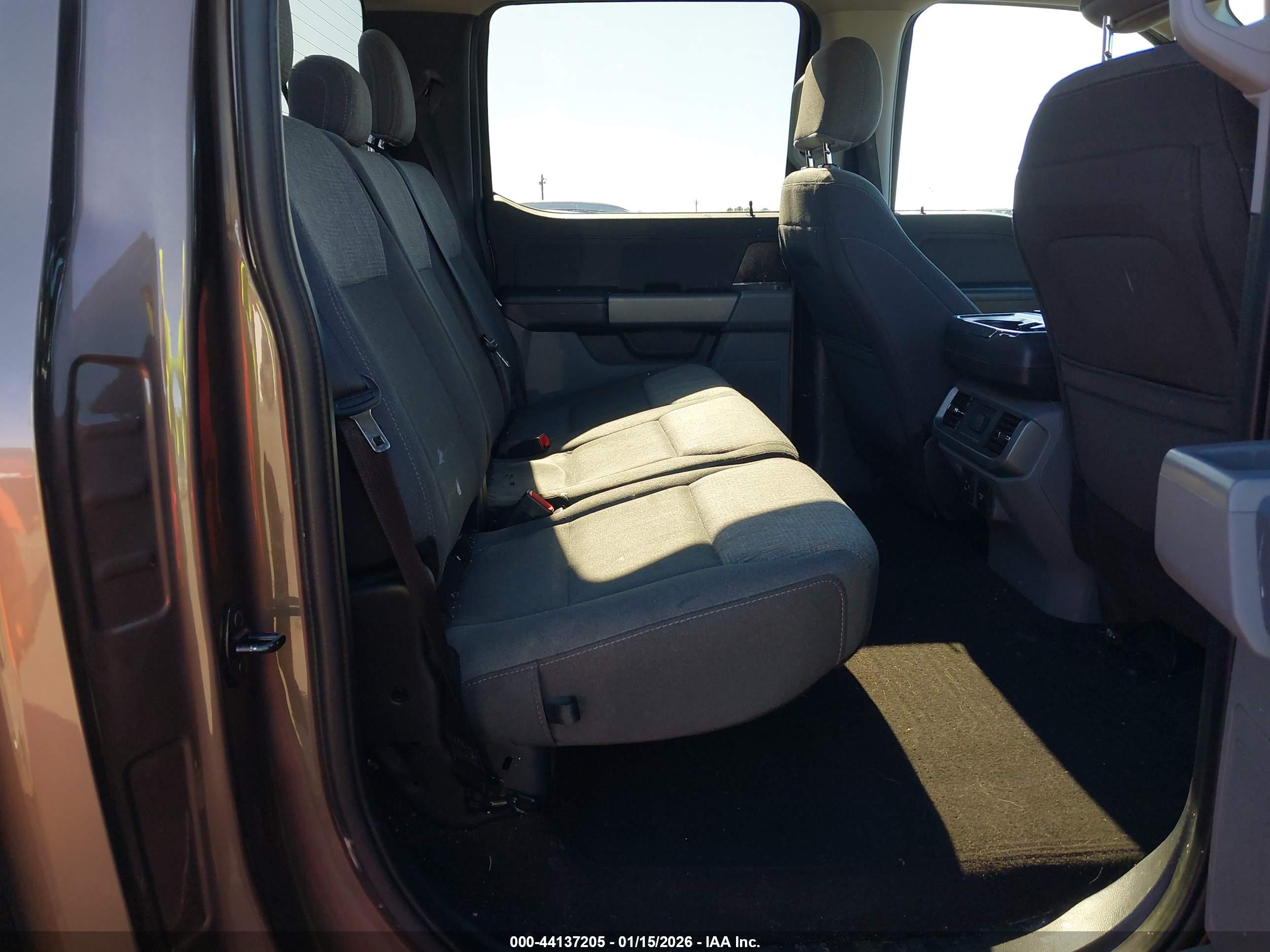 FORD F-150 image 8