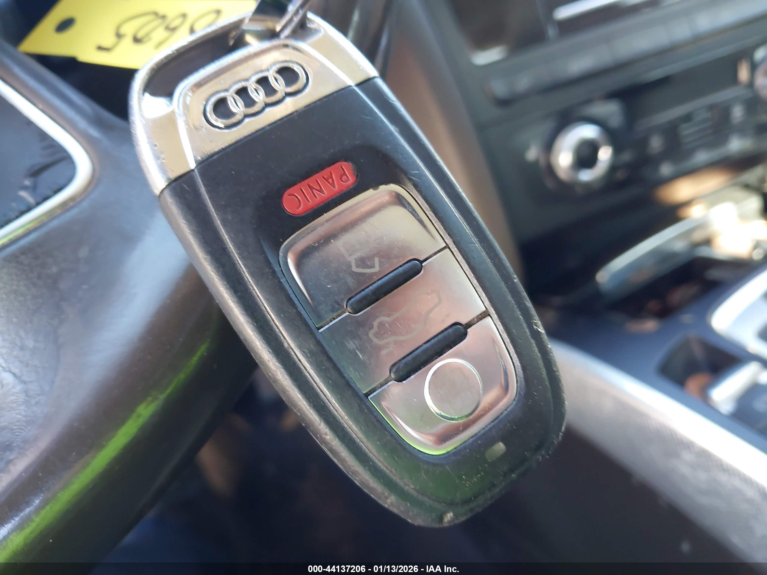 AUDI A4 image 11