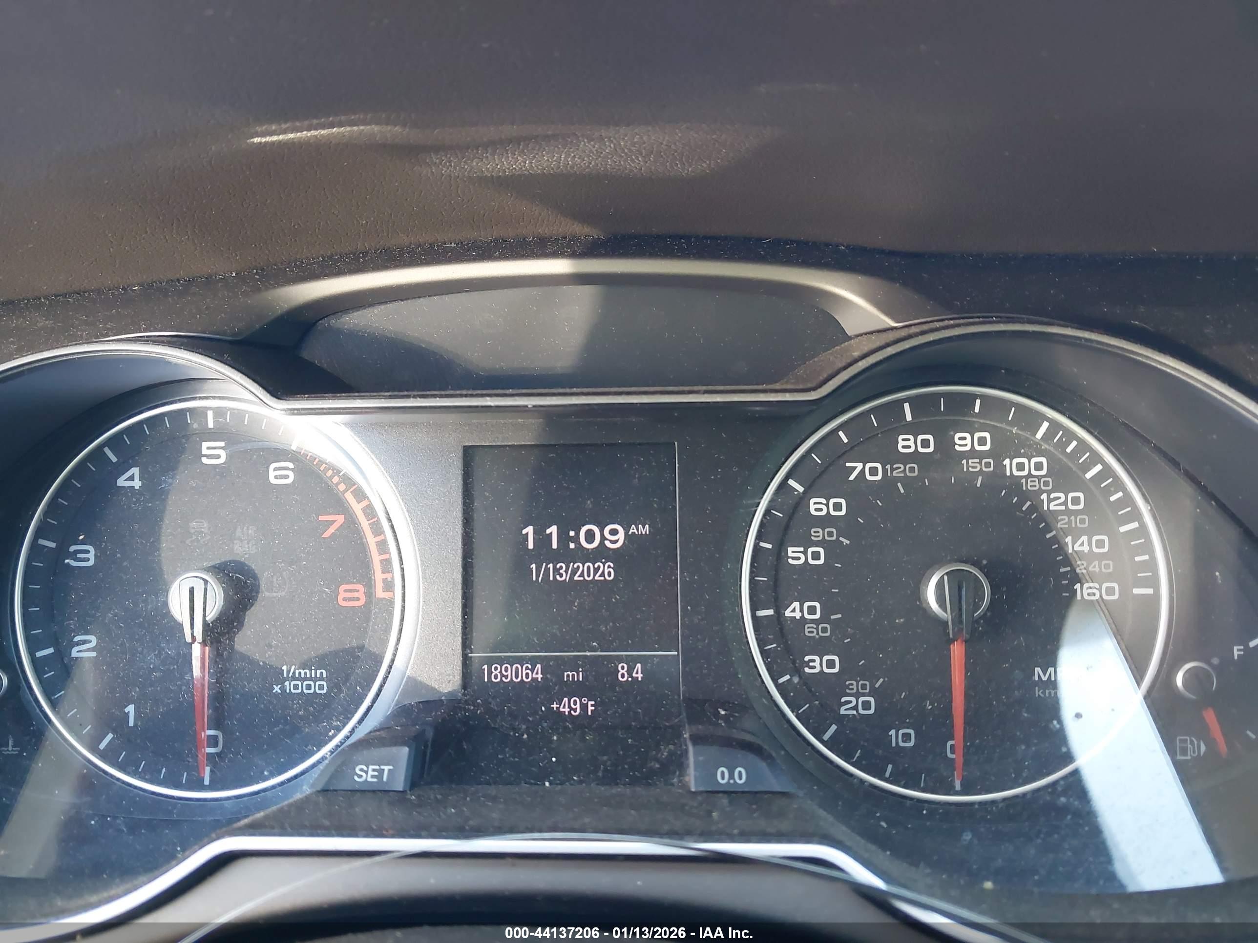 AUDI A4 image 7