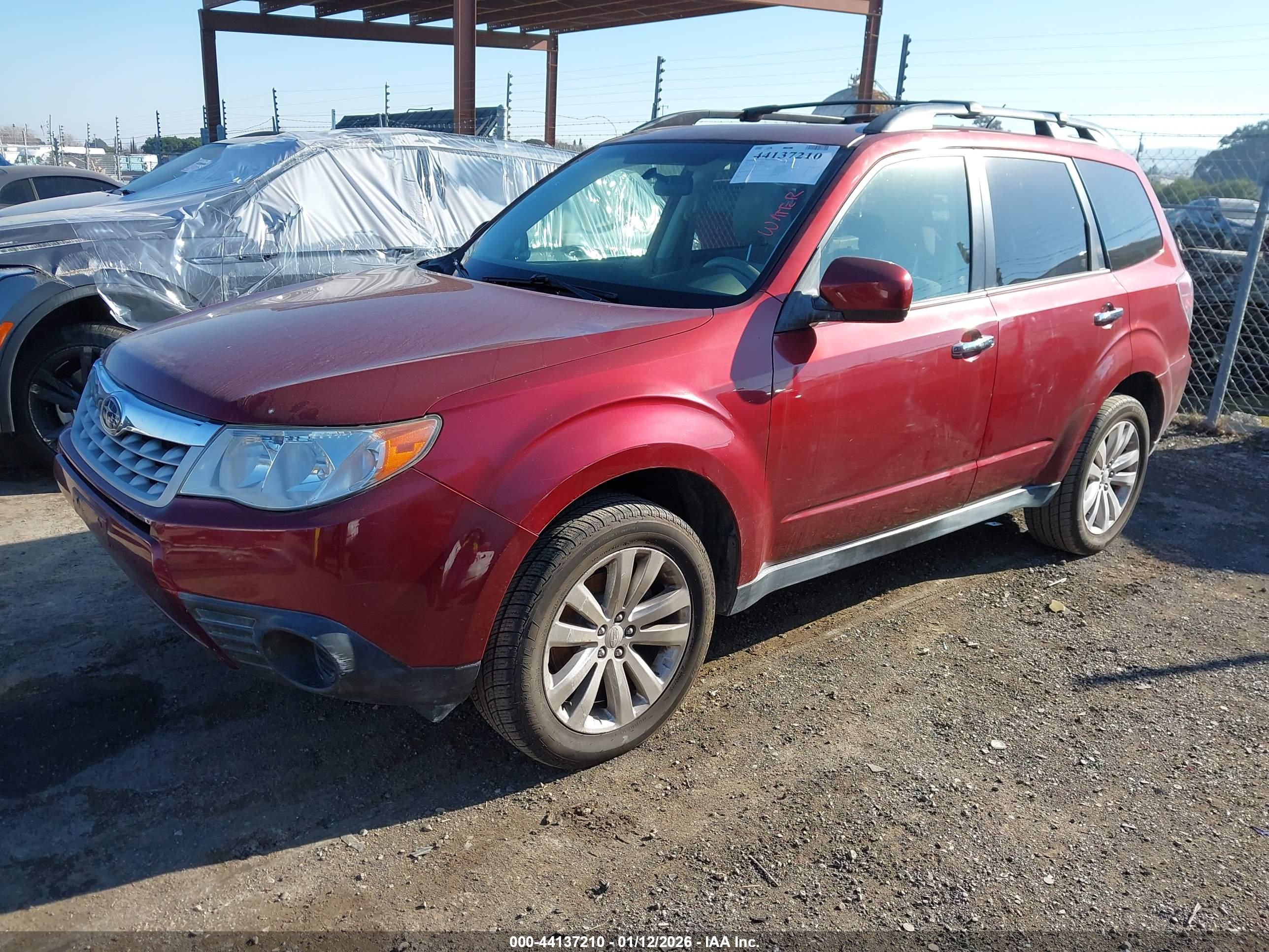 SUBARU FORESTER image 2