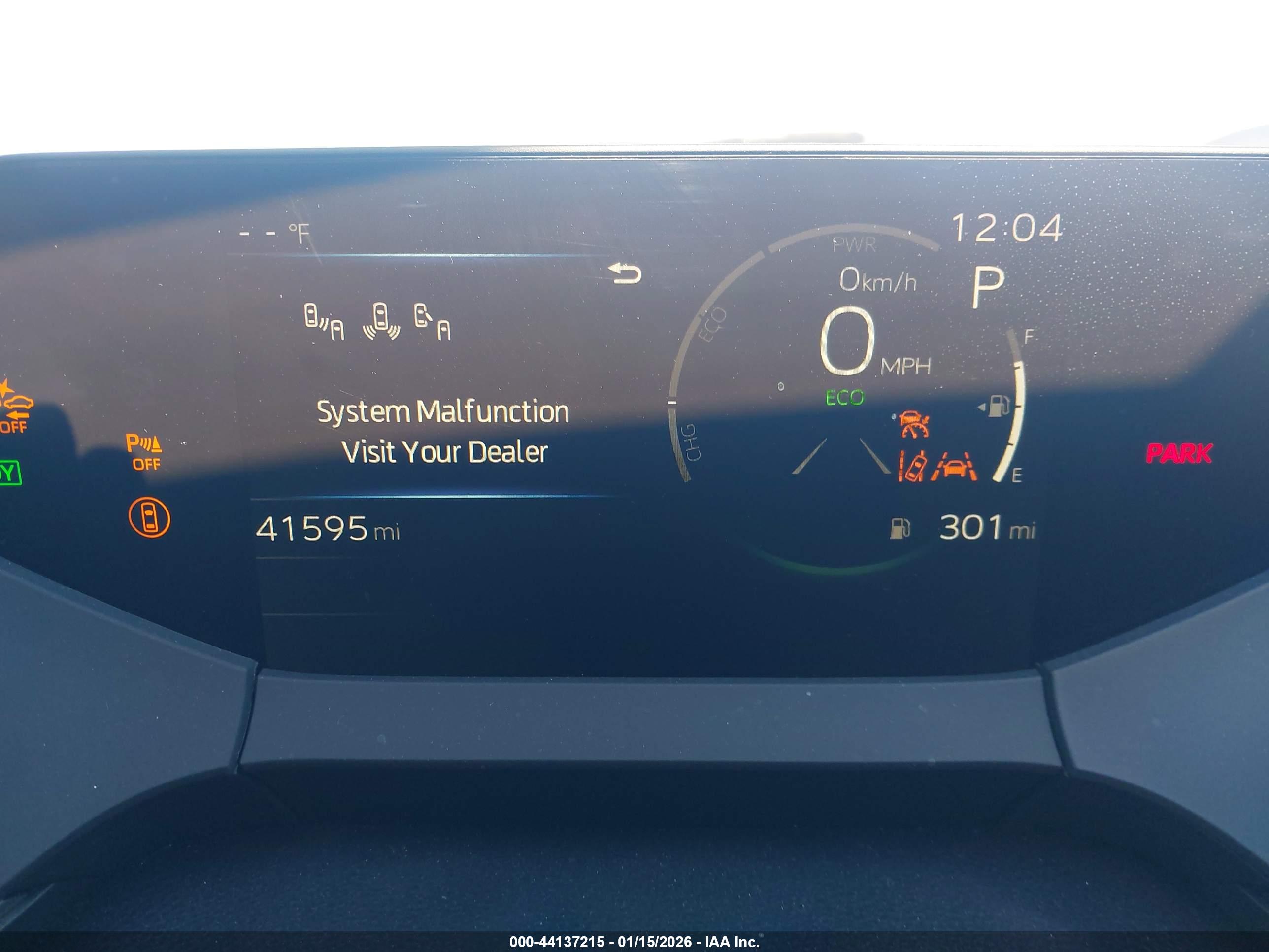 TOYOTA PRIUS image 7