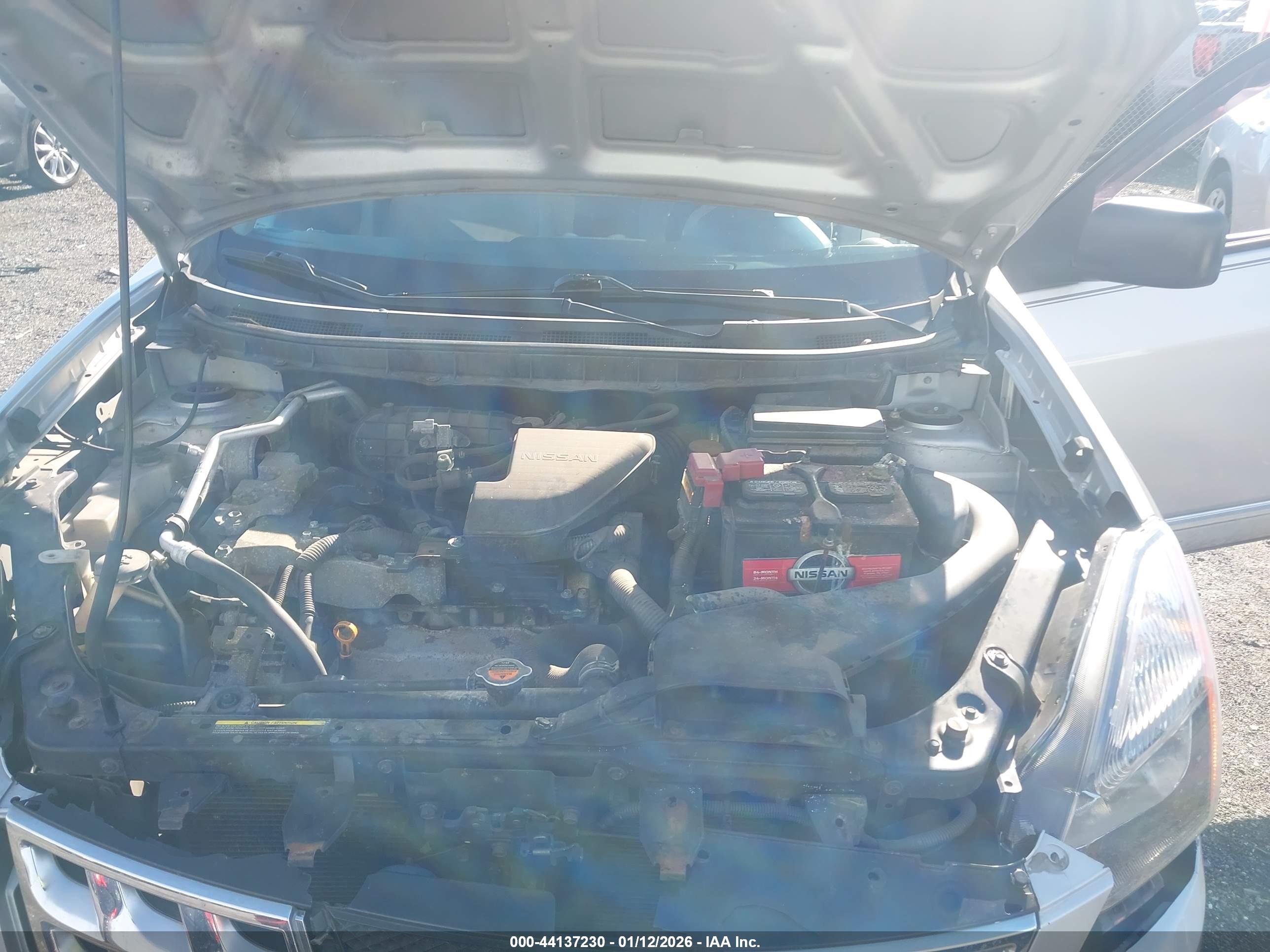 NISSAN ROGUE image 10