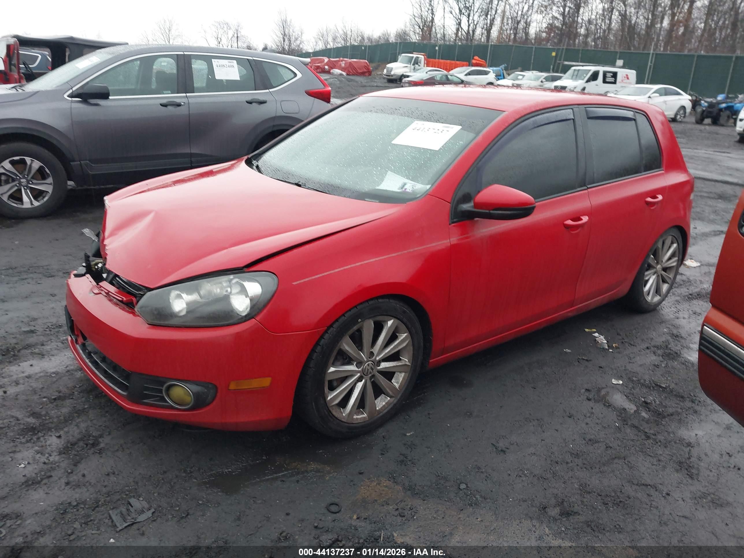 VOLKSWAGEN GOLF image 2