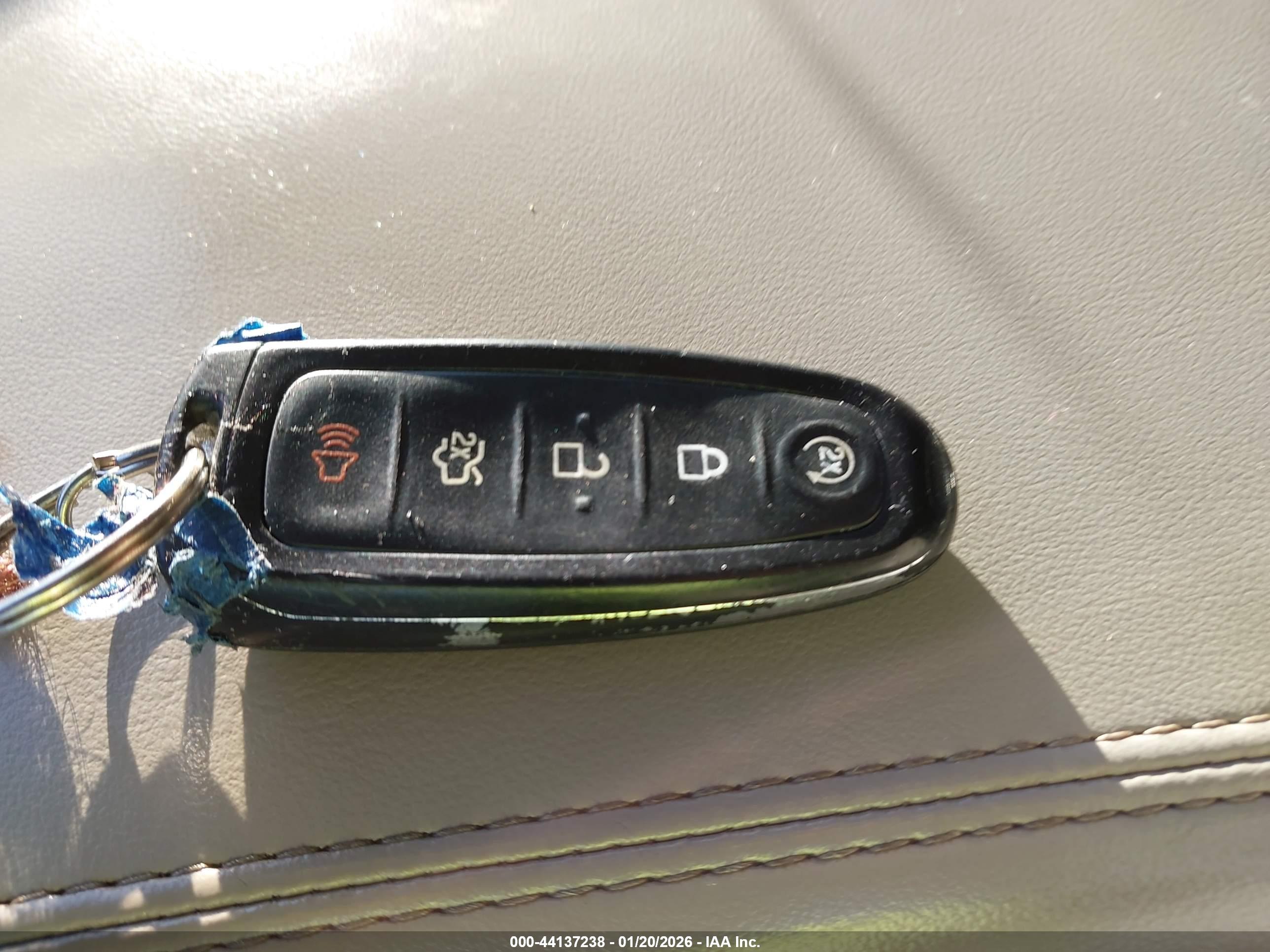 LINCOLN NAVIGATOR image 11