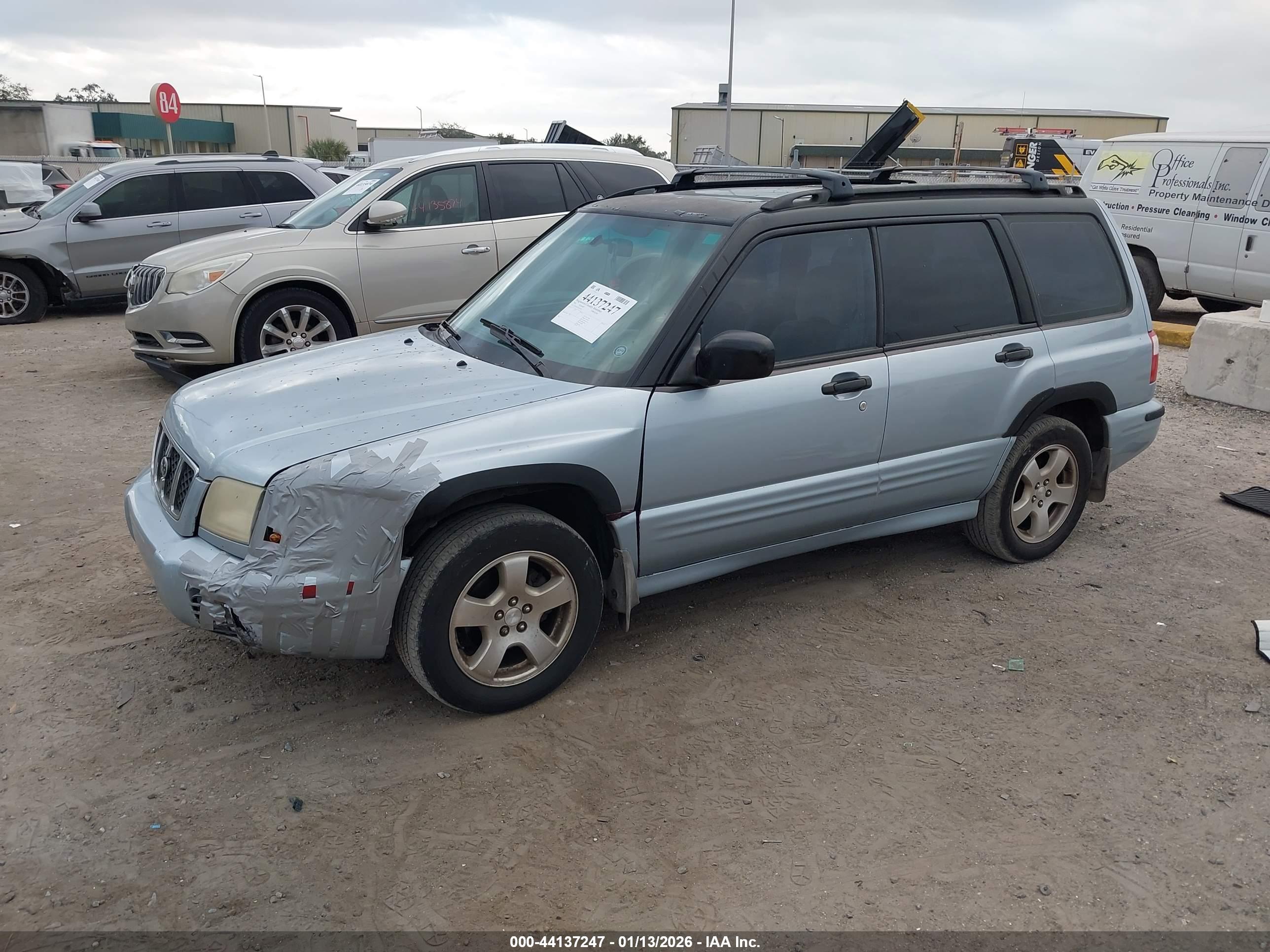 SUBARU FORESTER image 2