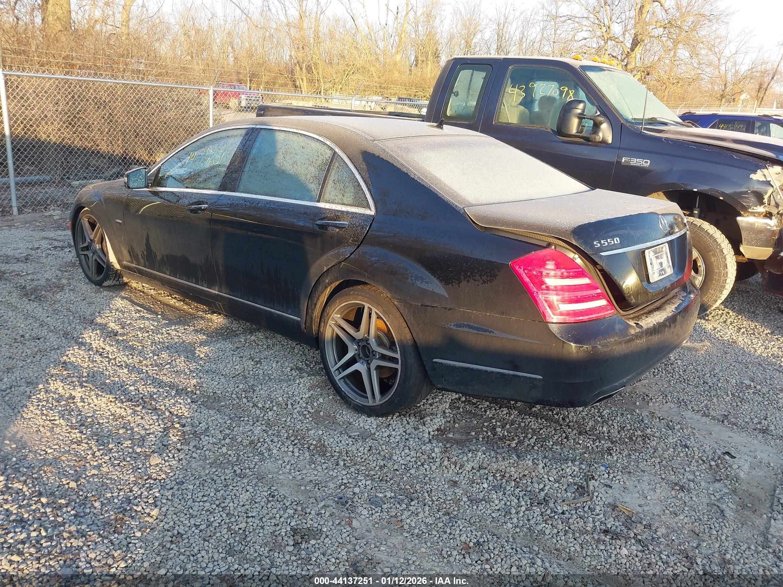MERCEDES-BENZ S image 3