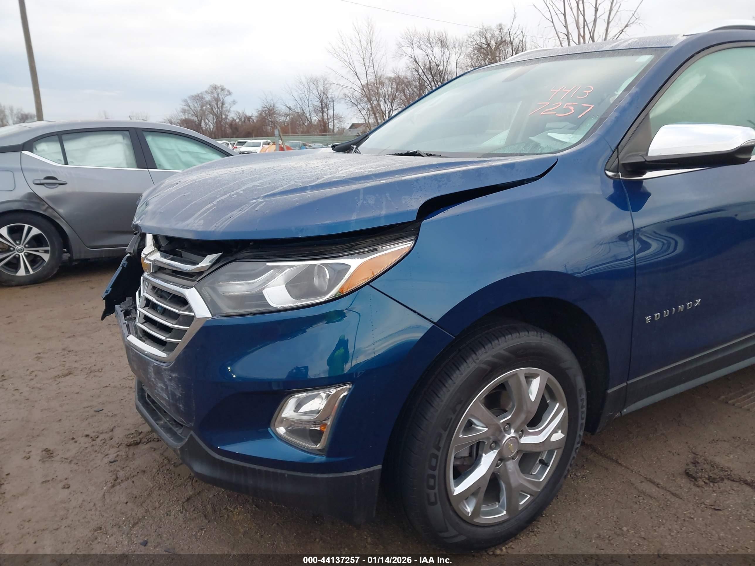 CHEVROLET EQUINOX image 6