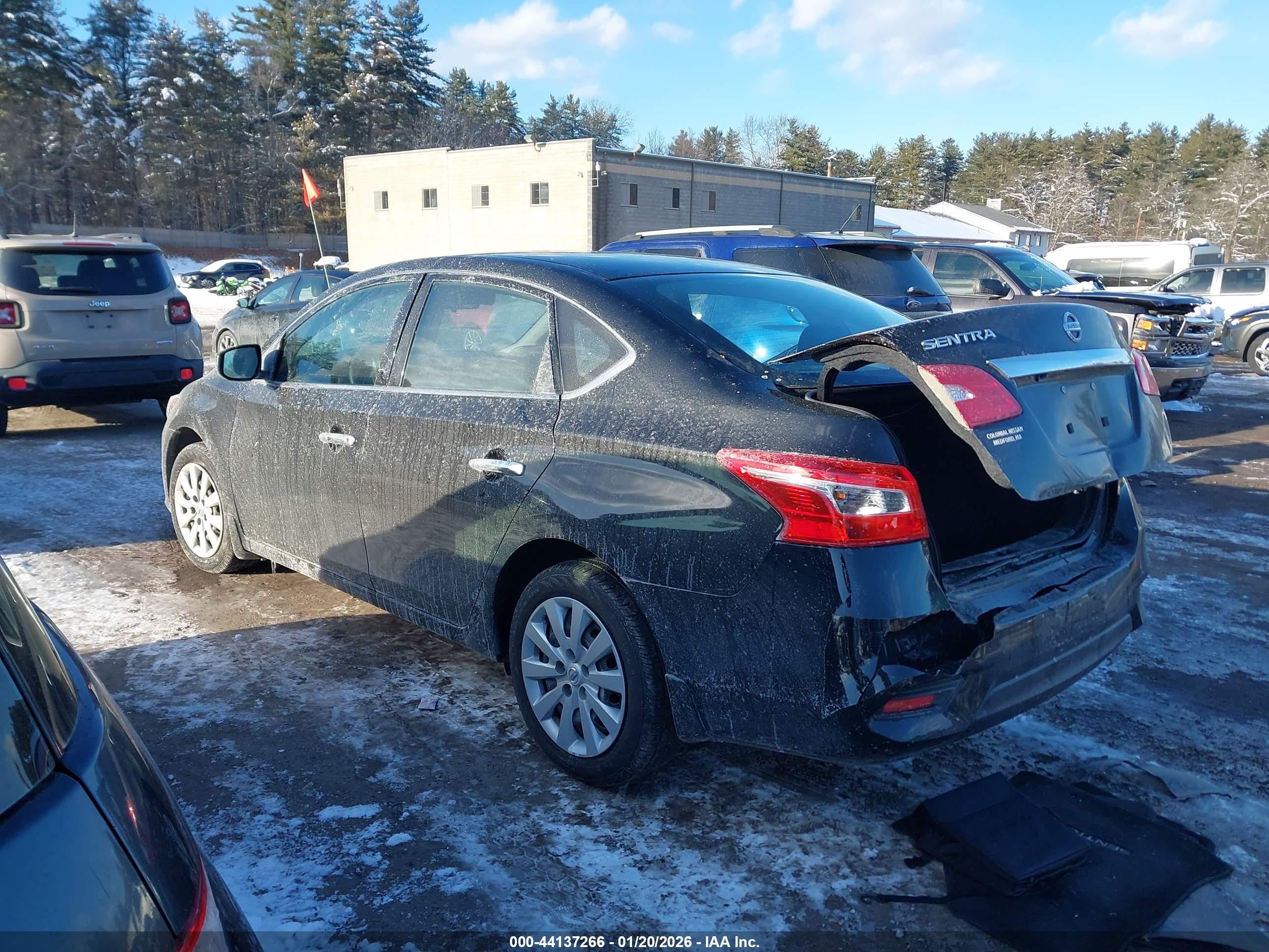 NISSAN SENTRA image 3