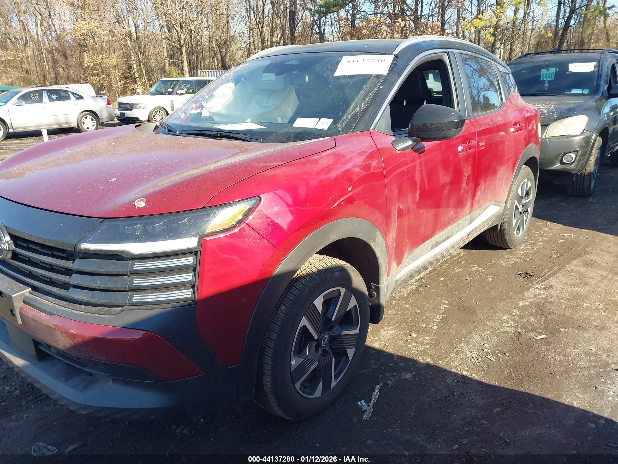 NISSAN KICKS image 2