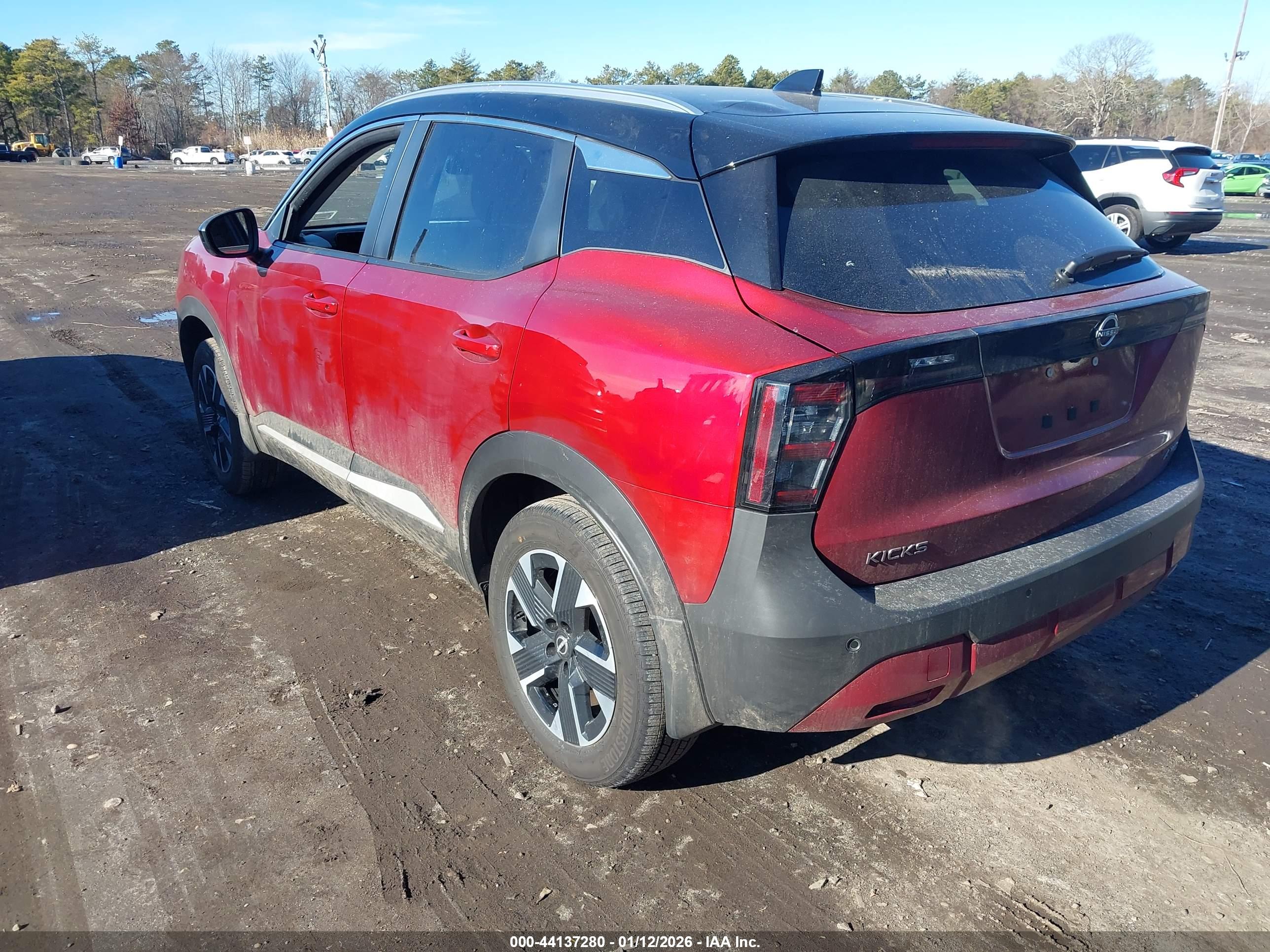NISSAN KICKS image 3