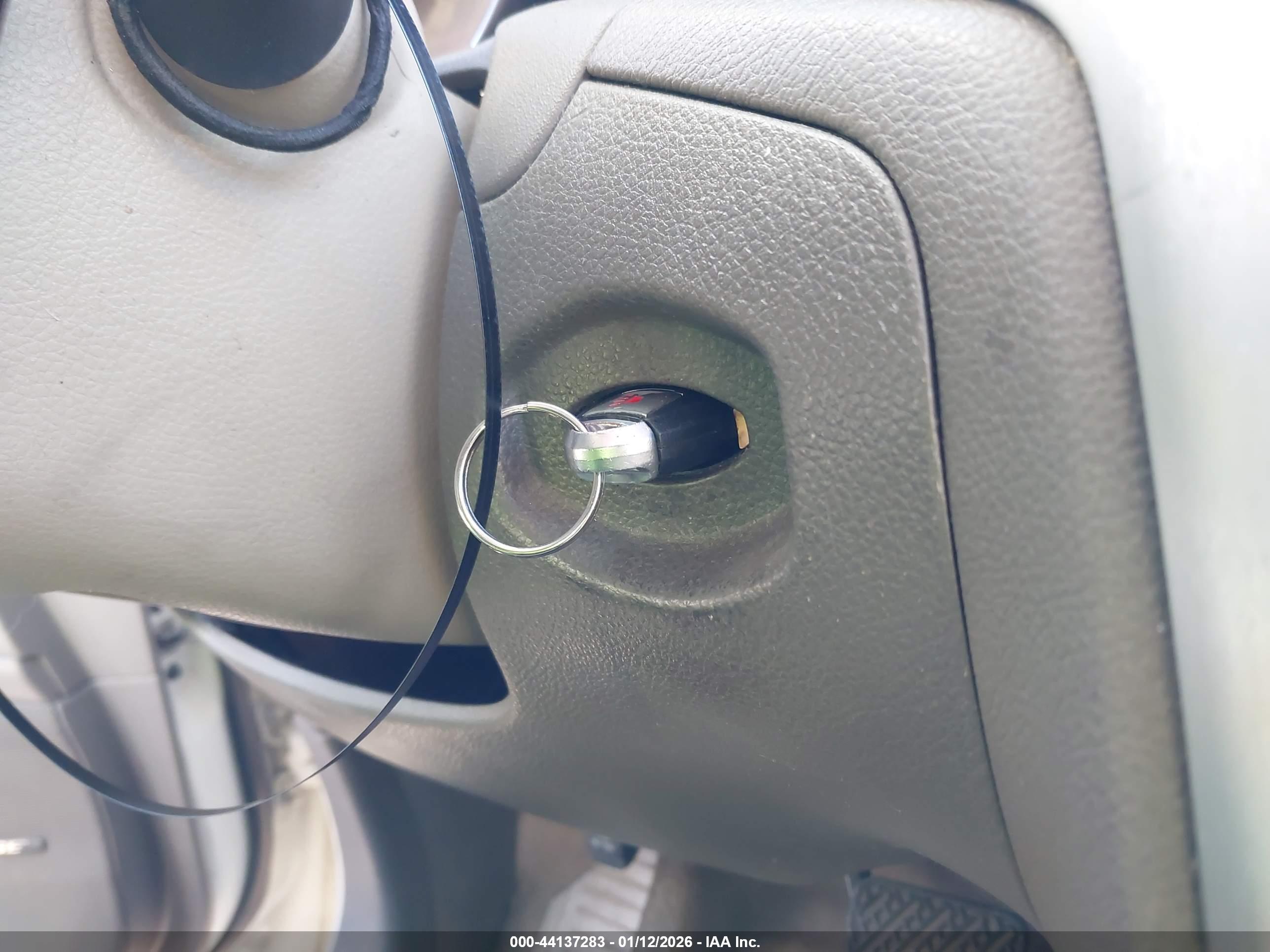 NISSAN MURANO image 11