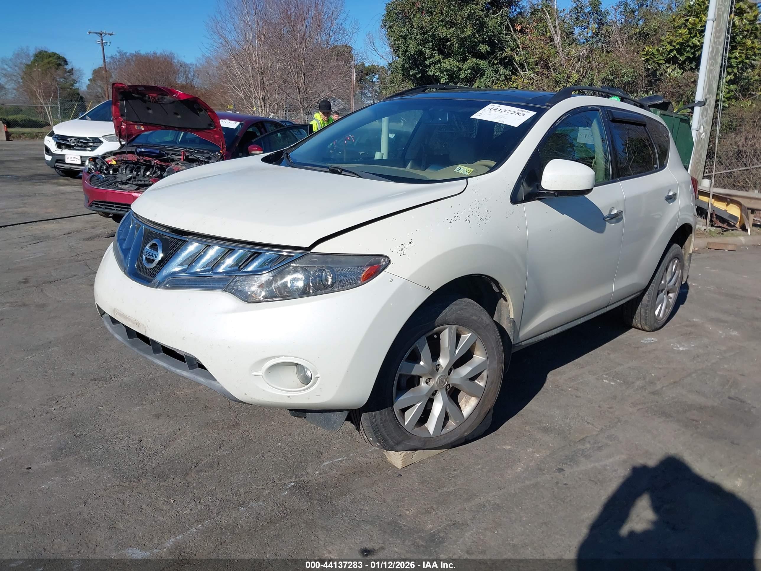 NISSAN MURANO image 2