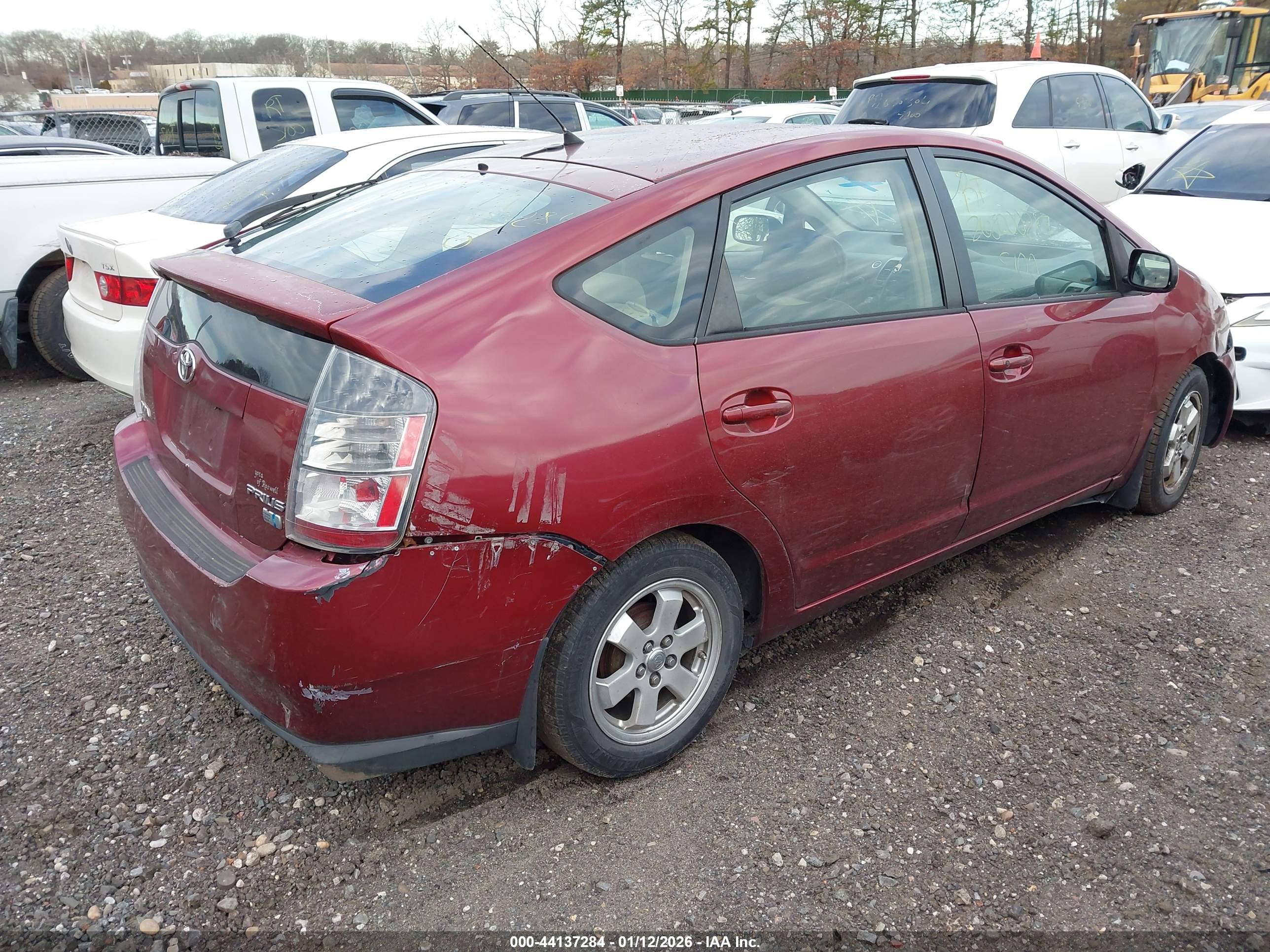 TOYOTA PRIUS image 4