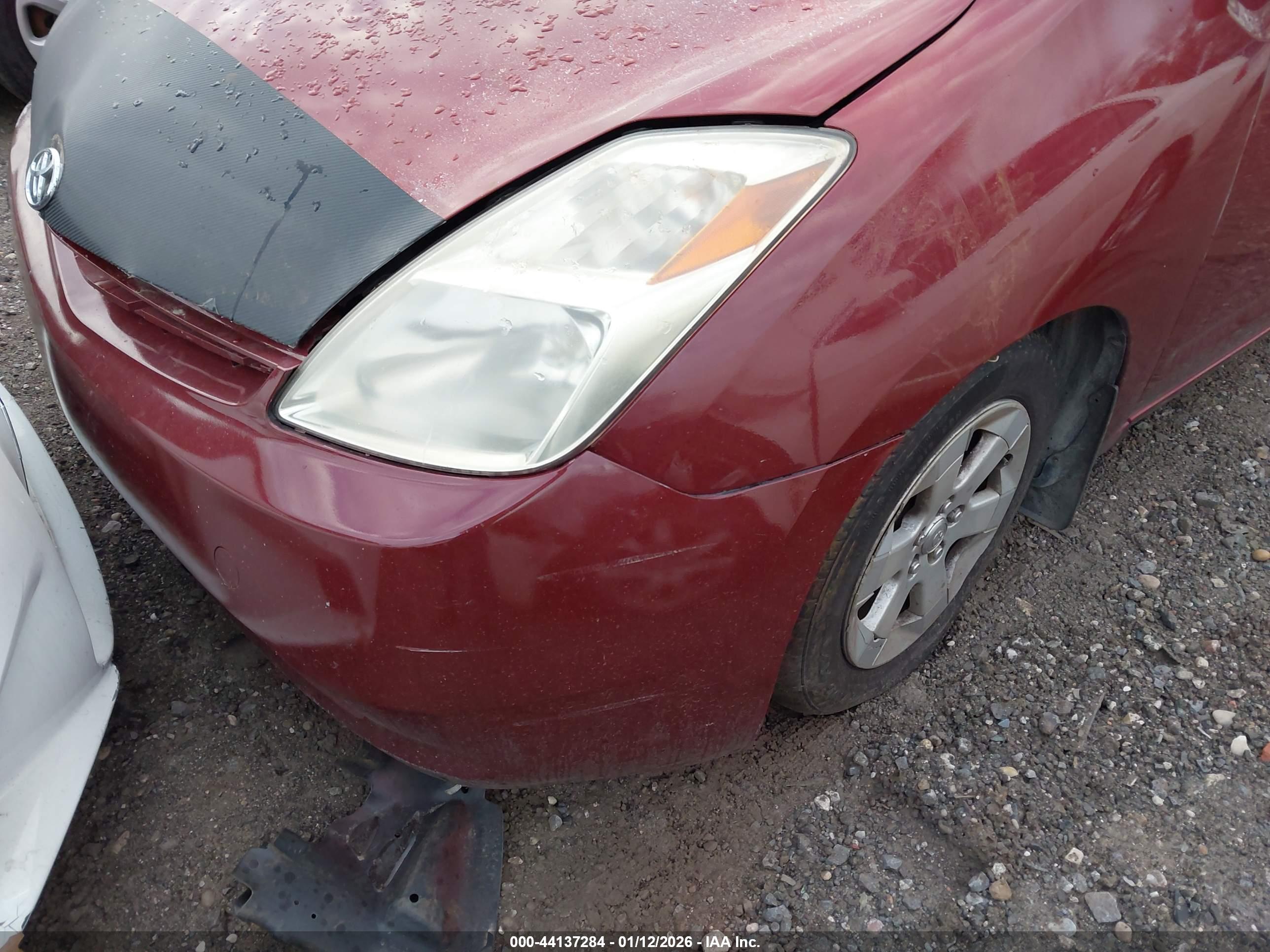 TOYOTA PRIUS image 6