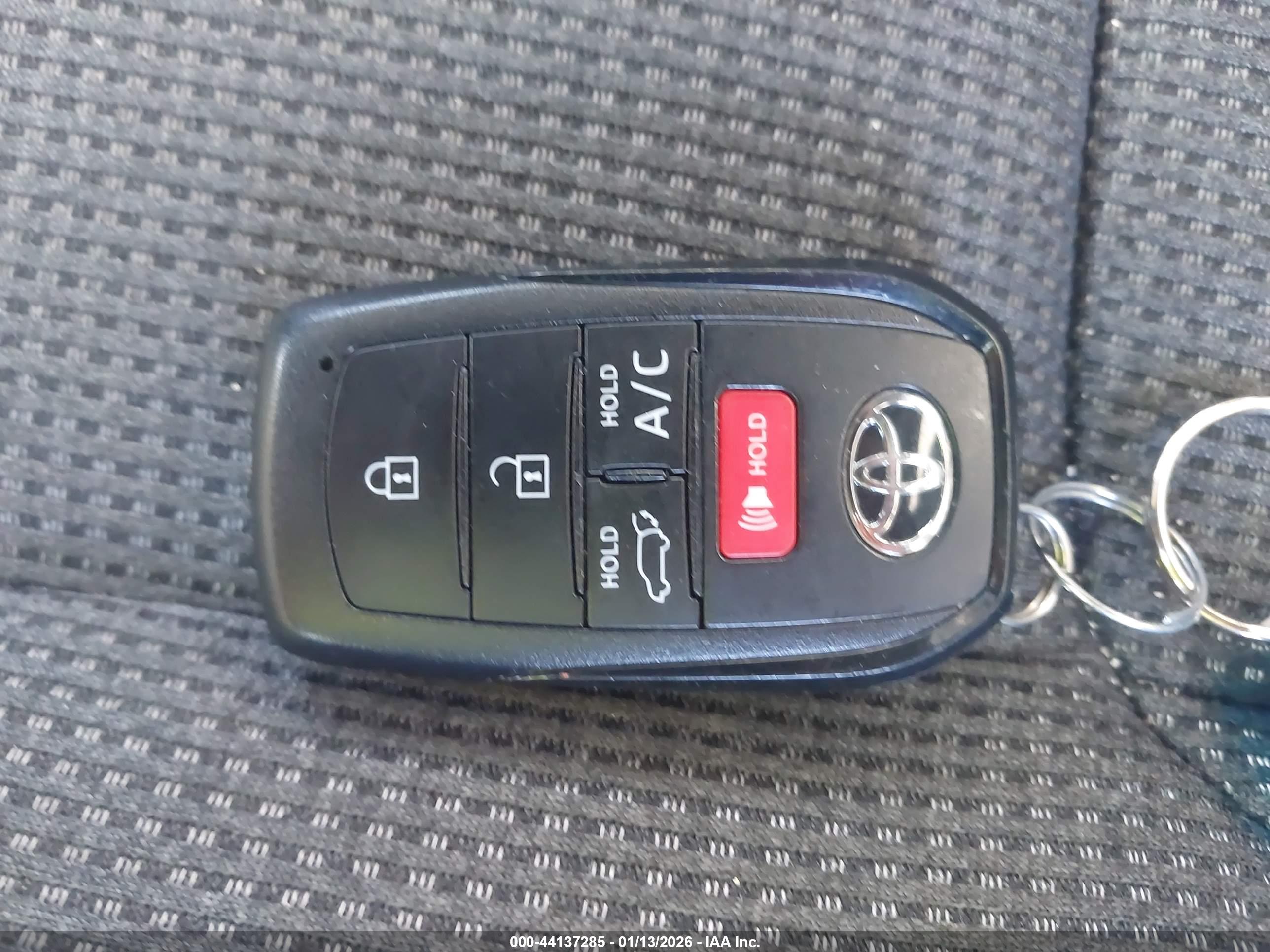 TOYOTA BZ4X image 11