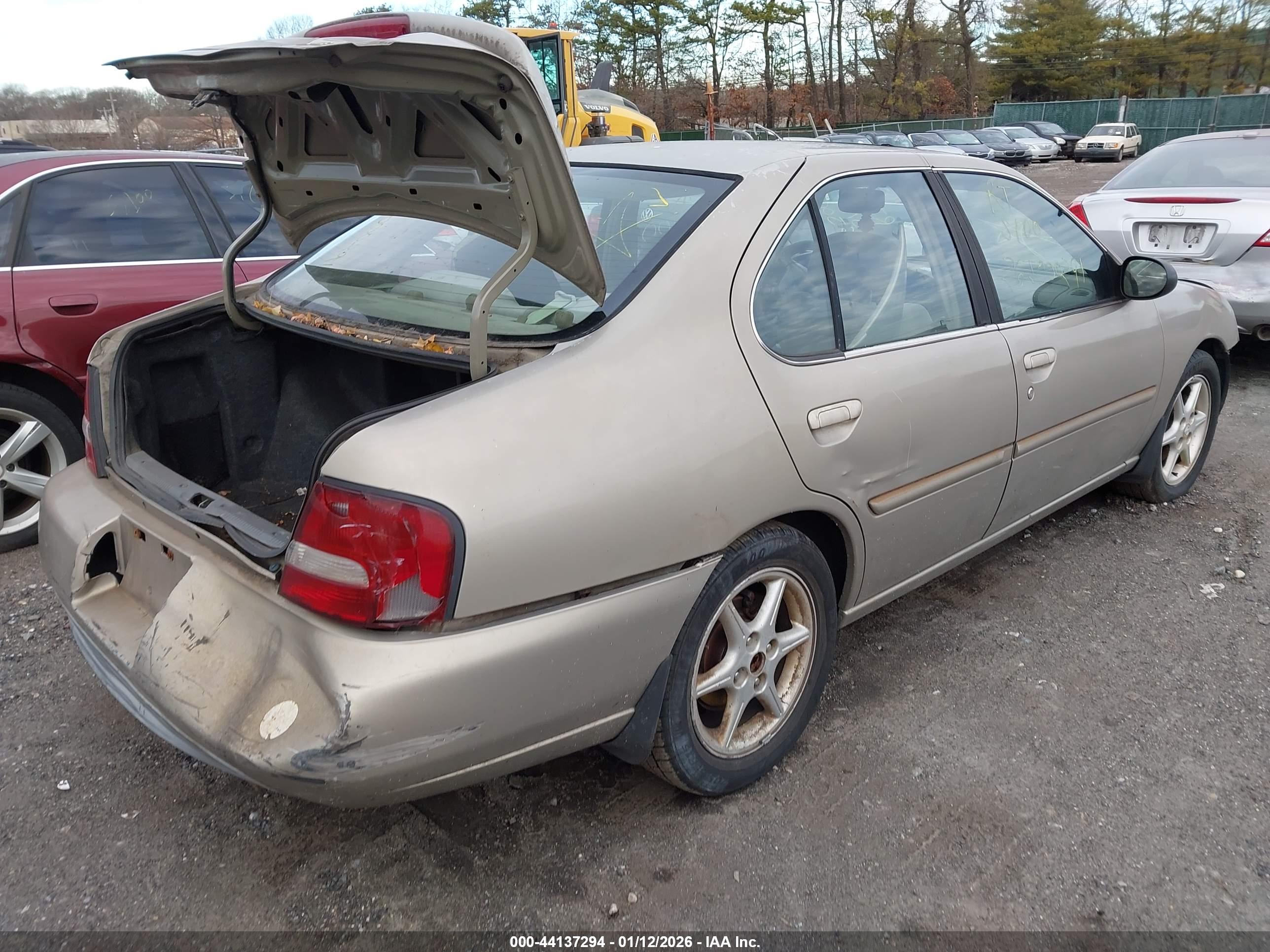 NISSAN ALTIMA image 4