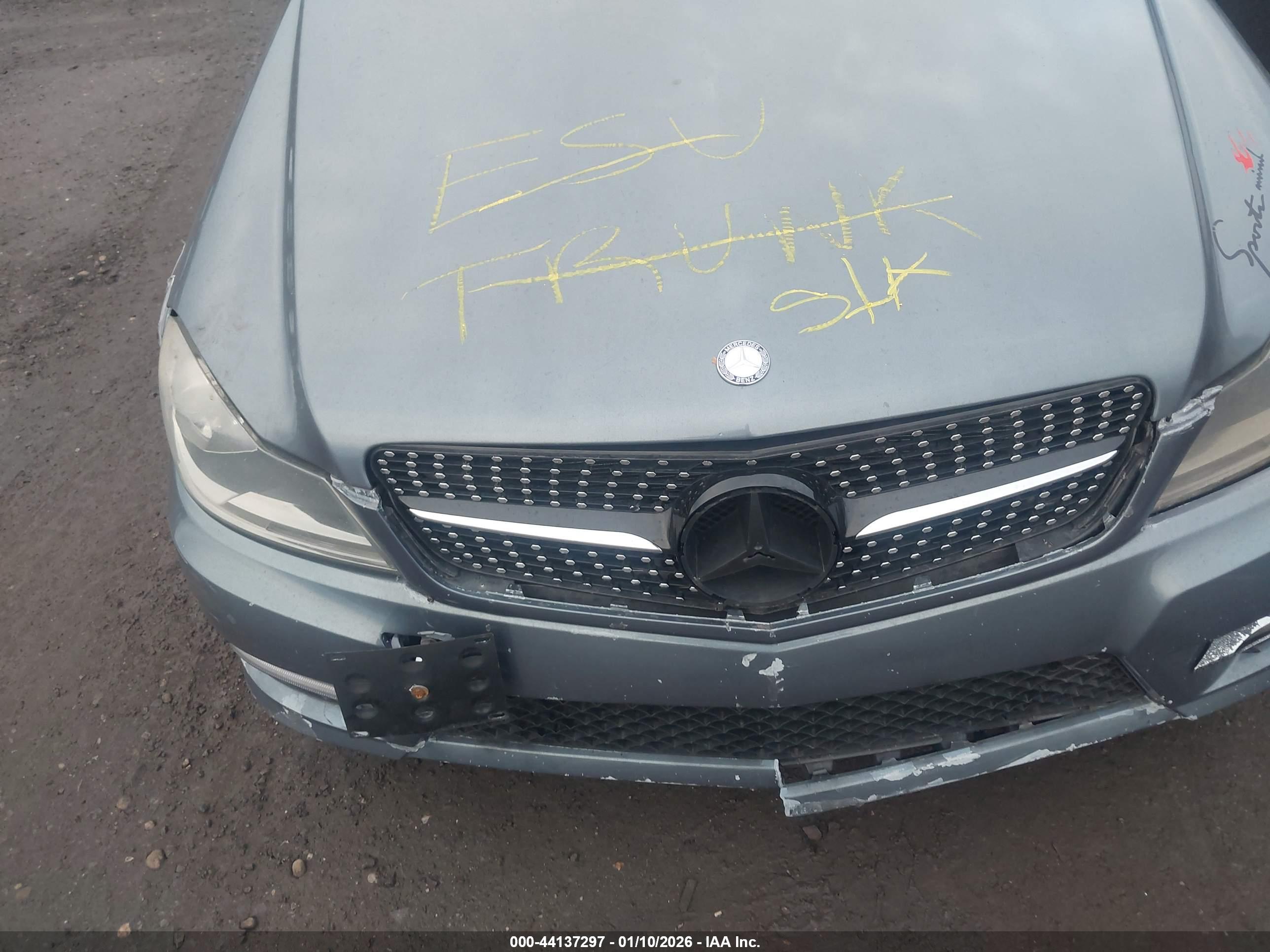 MERCEDES-BENZ C image 10