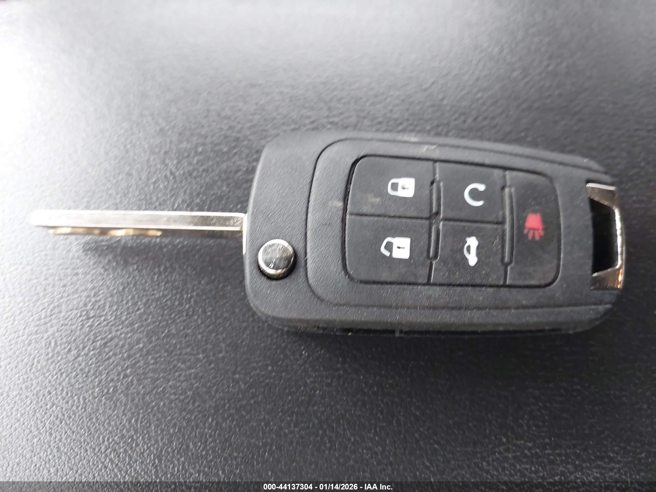 GMC TERRAIN image 11
