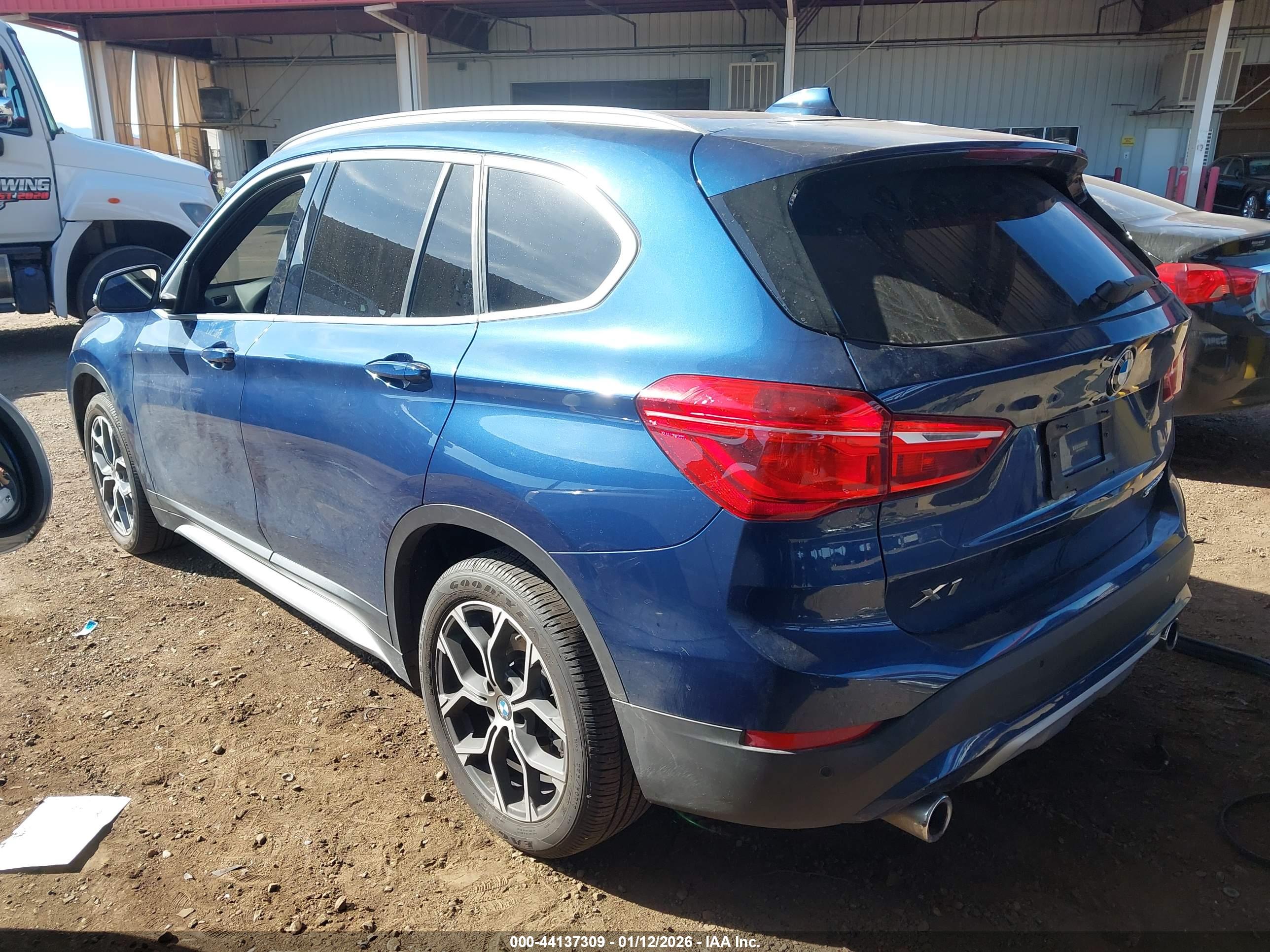 BMW X1 image 3