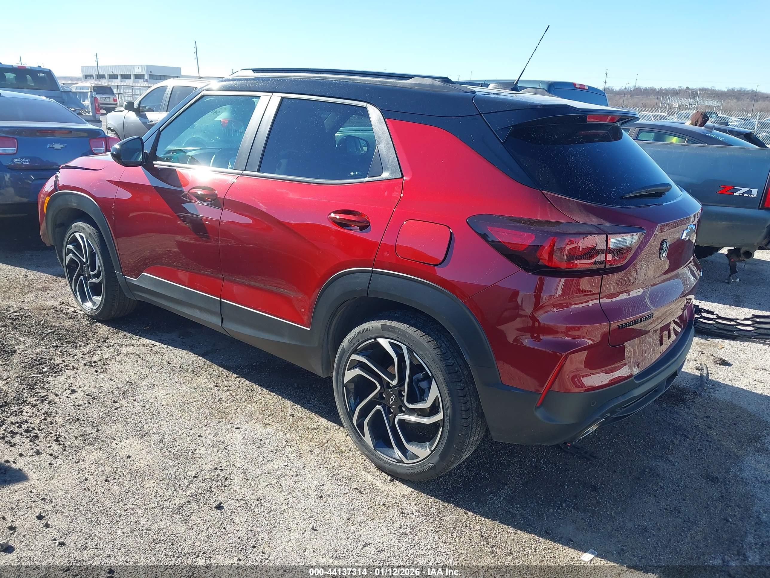 CHEVROLET TRAILBLAZER image 3