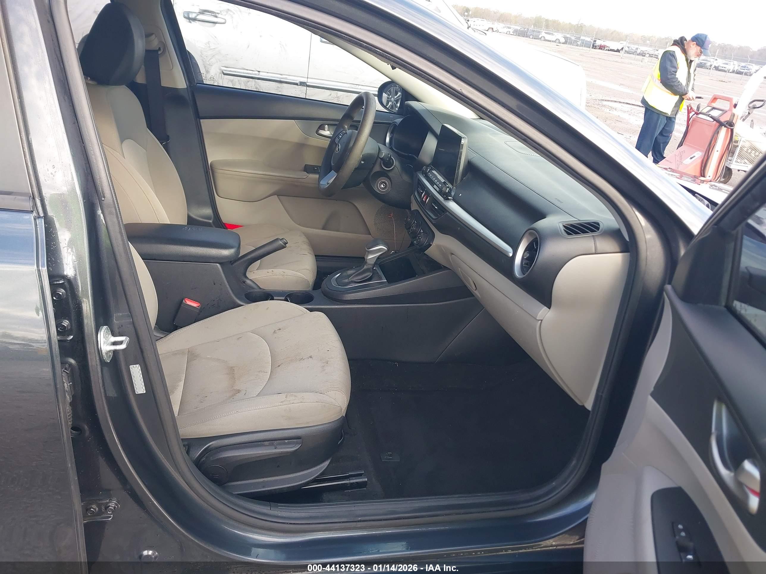 KIA FORTE image 5