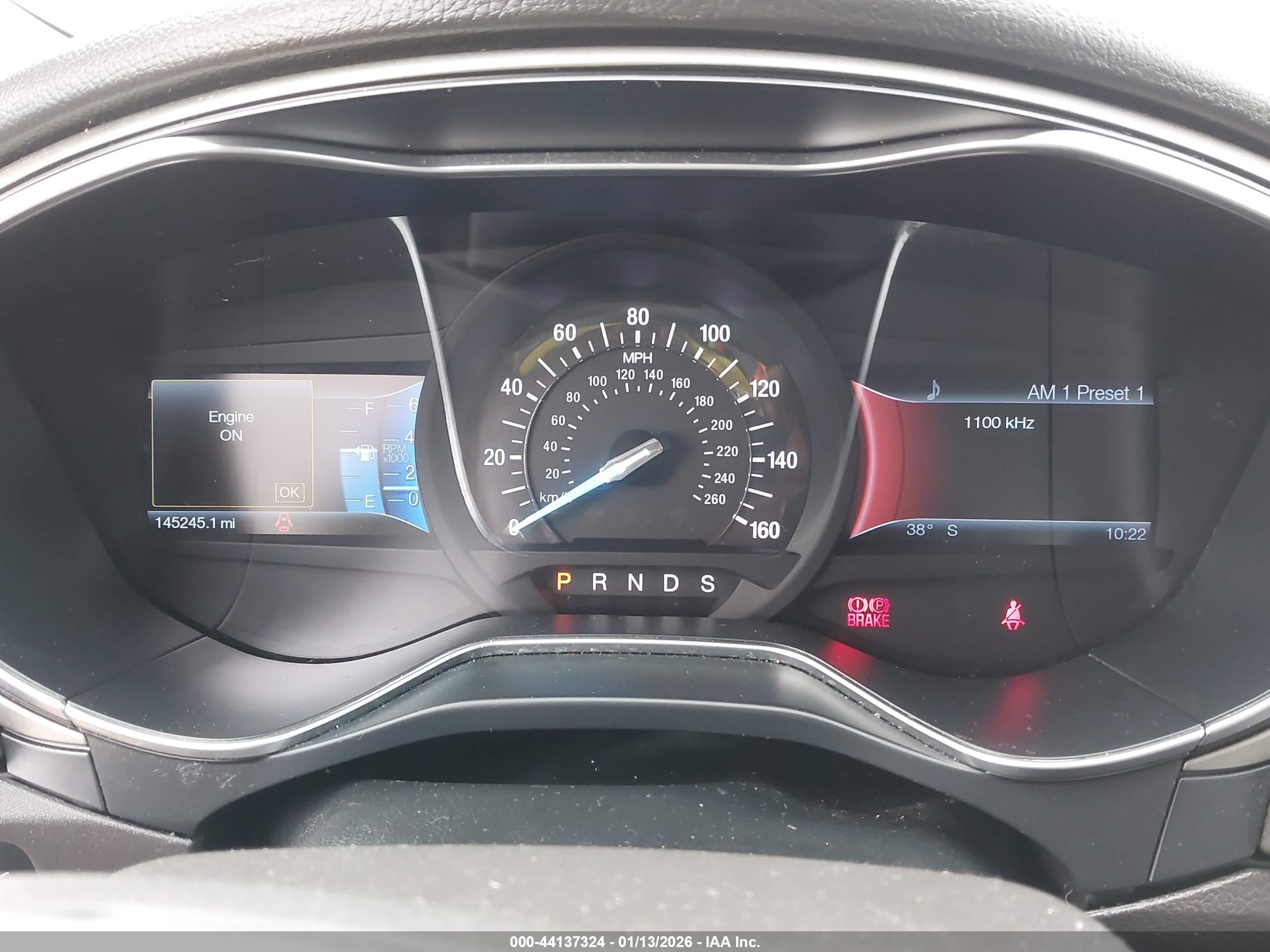 FORD FUSION image 7