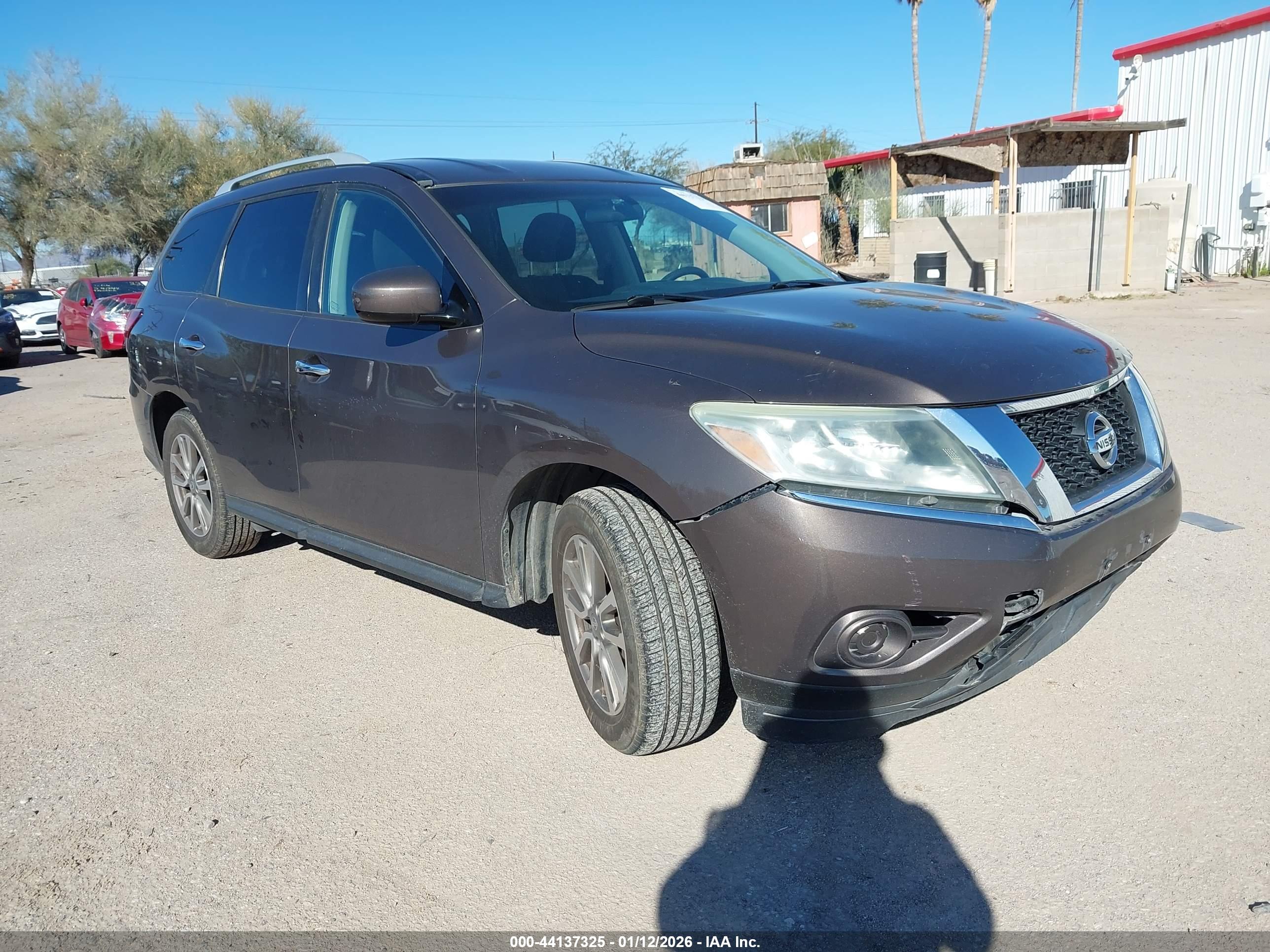 NISSAN PATHFINDER image 6