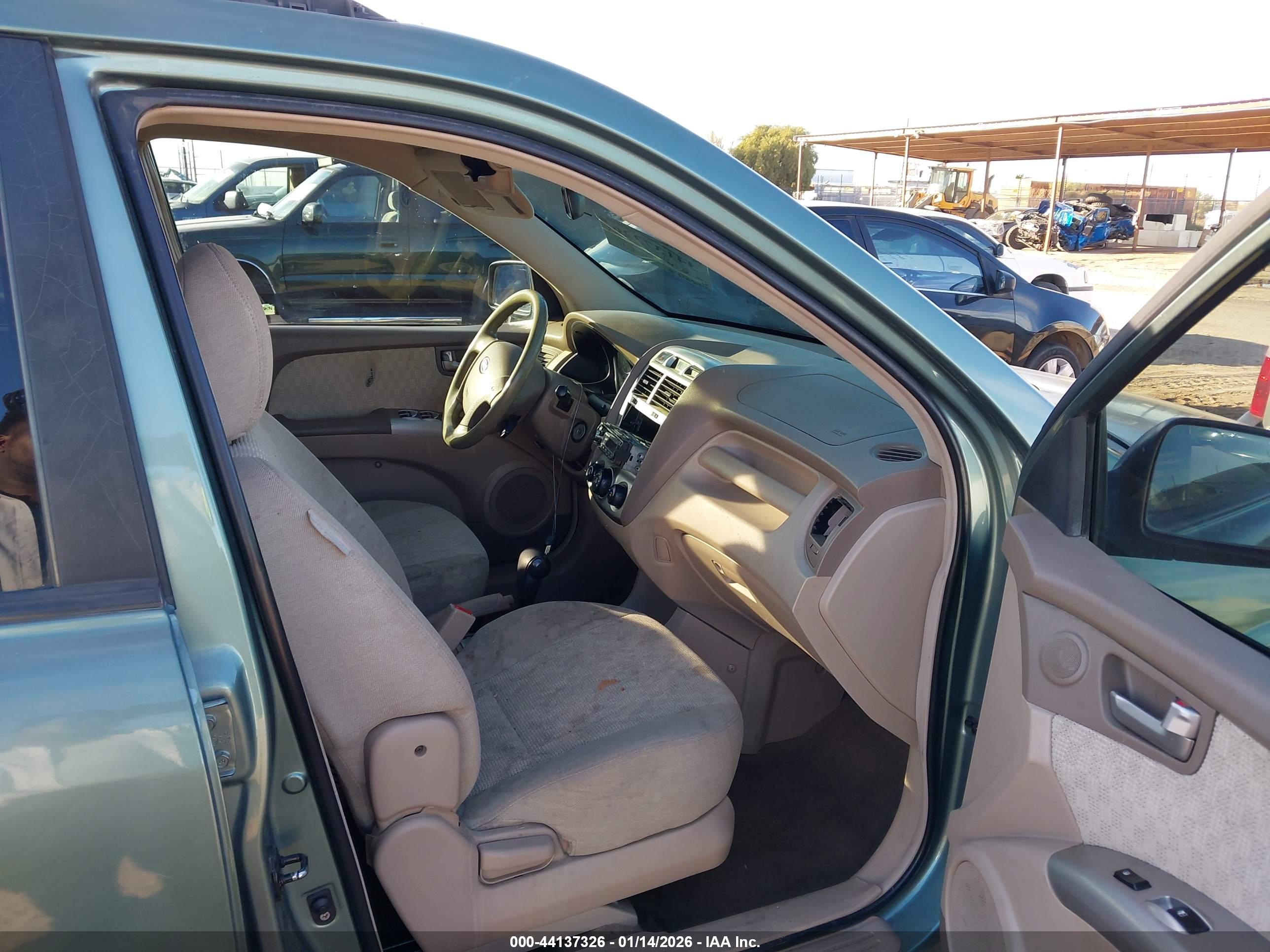 KIA SPORTAGE image 5