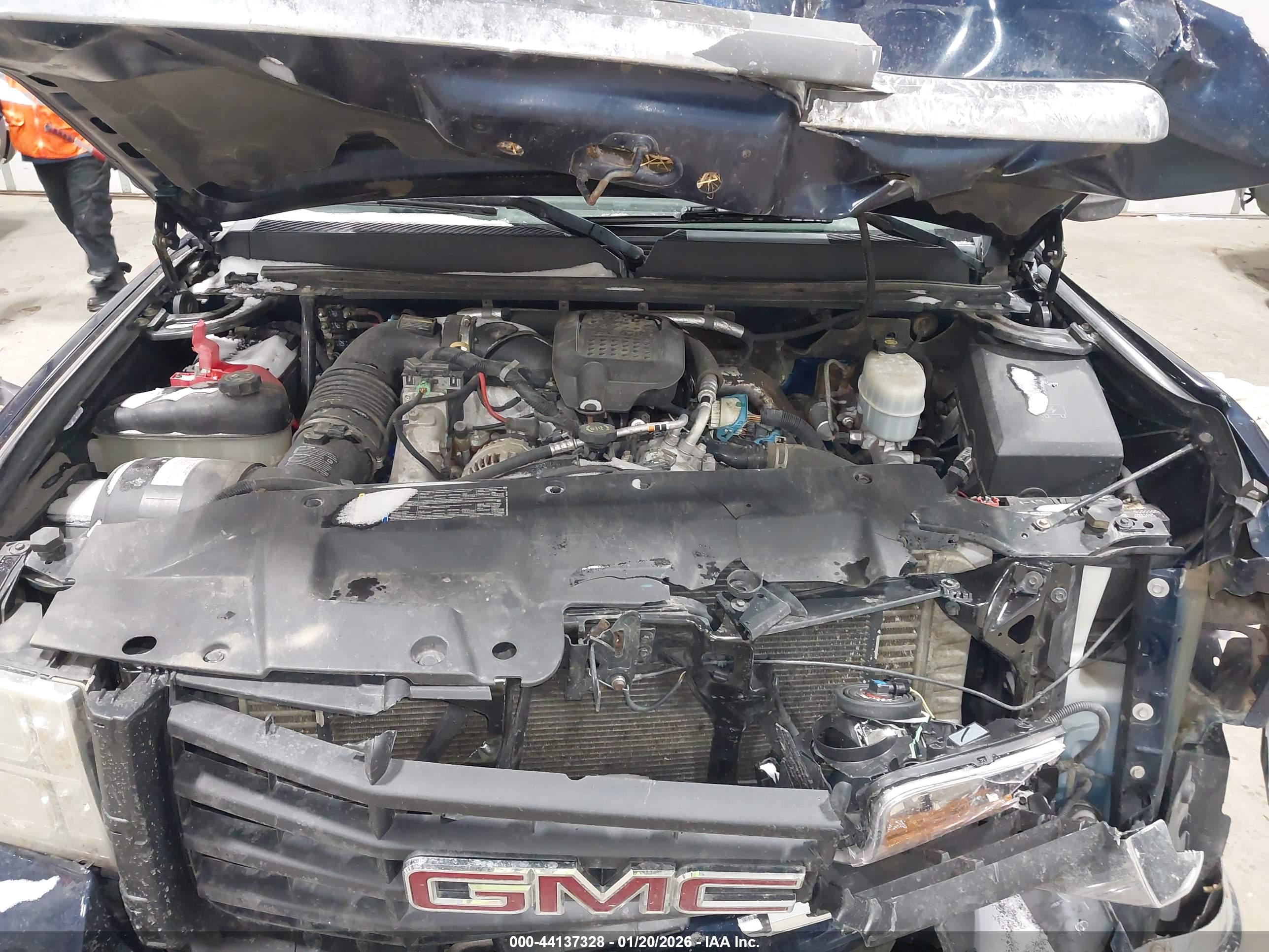GMC SIERRA image 10