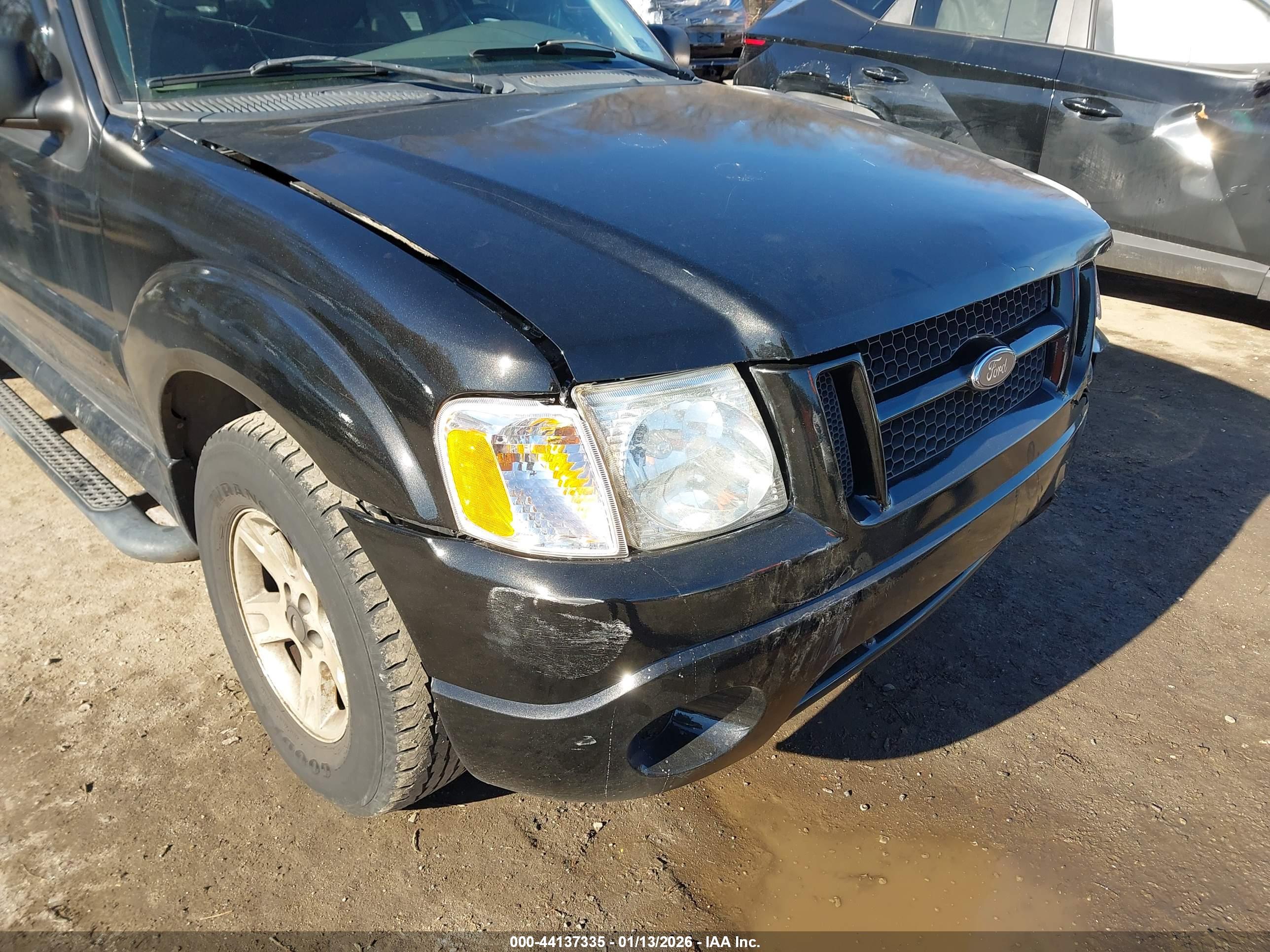 FORD EXPLORER image 6