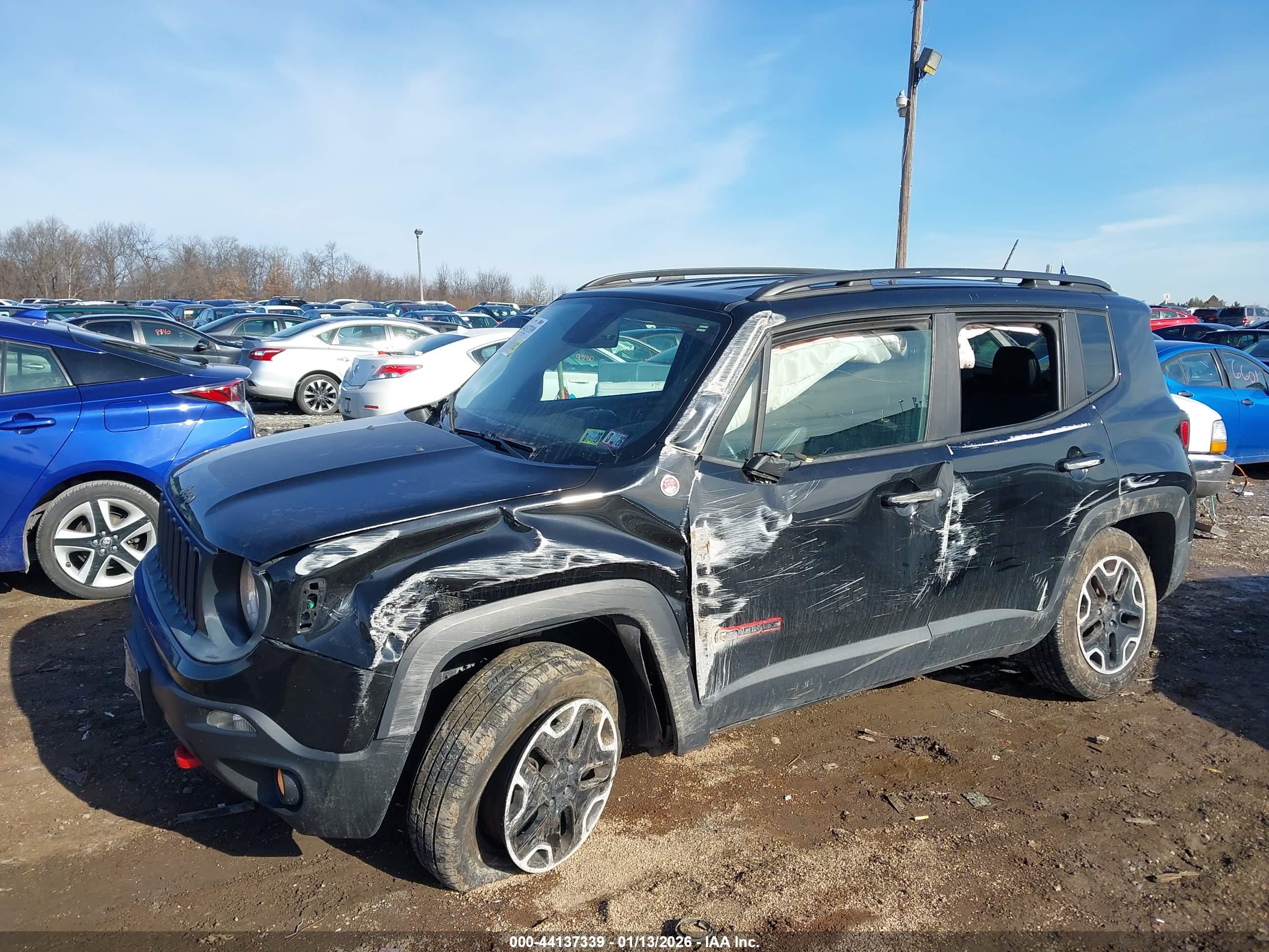 JEEP RENEGADE image 6
