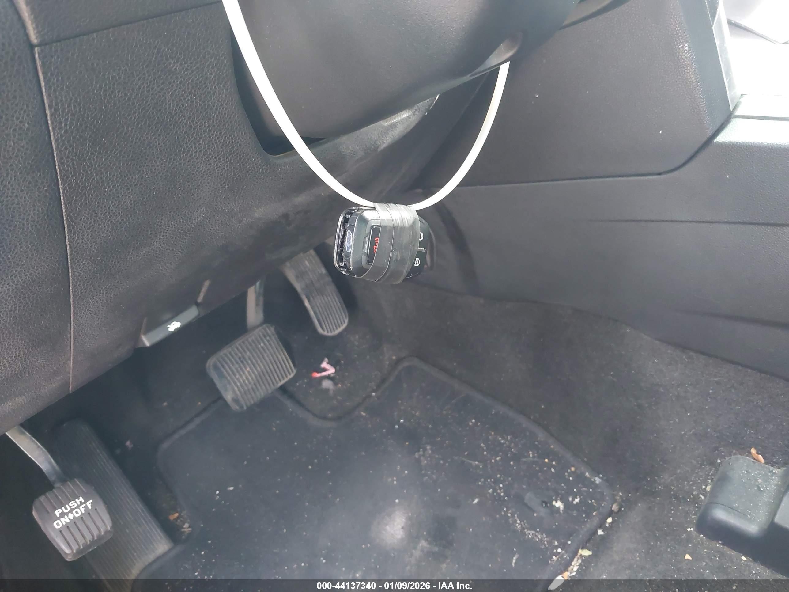 FORD EXPLORER image 11