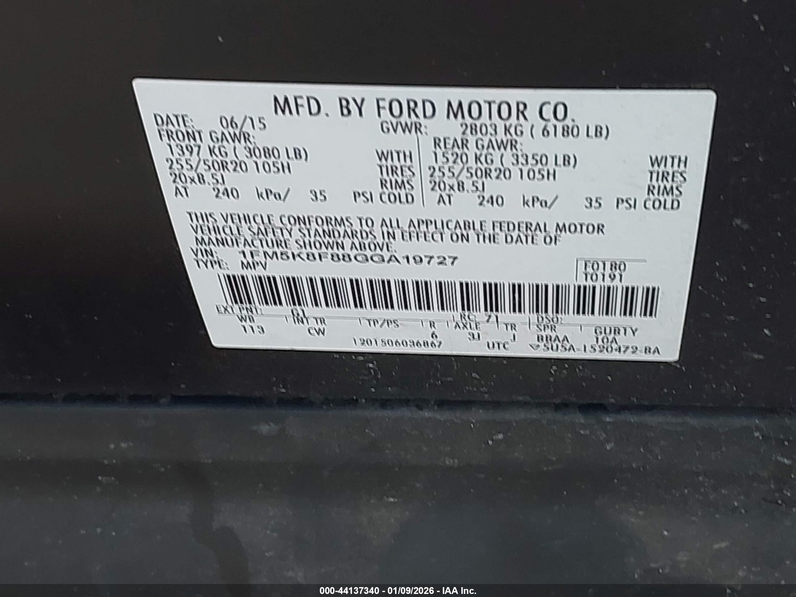 FORD EXPLORER image 9