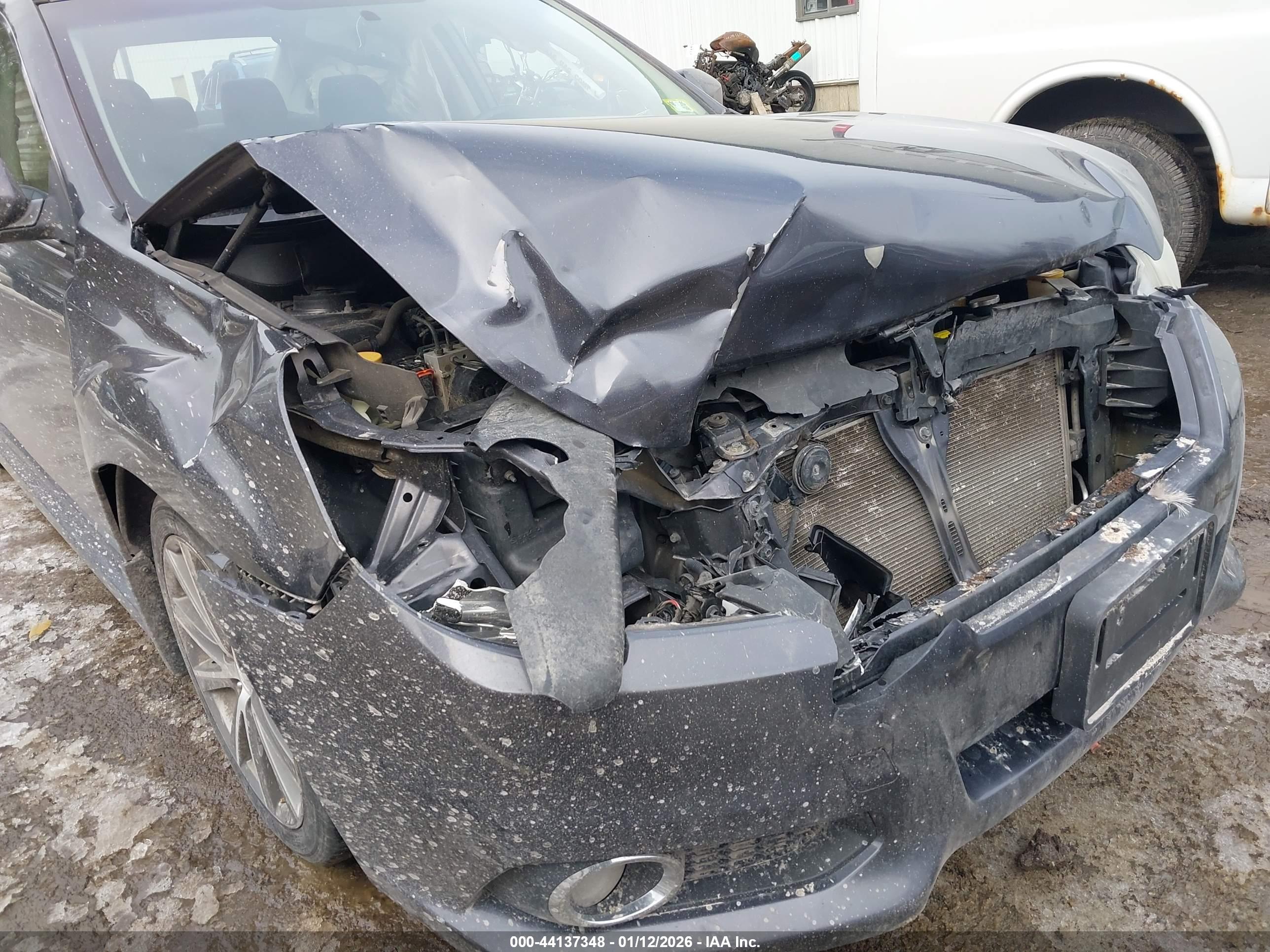 SUBARU LEGACY image 6