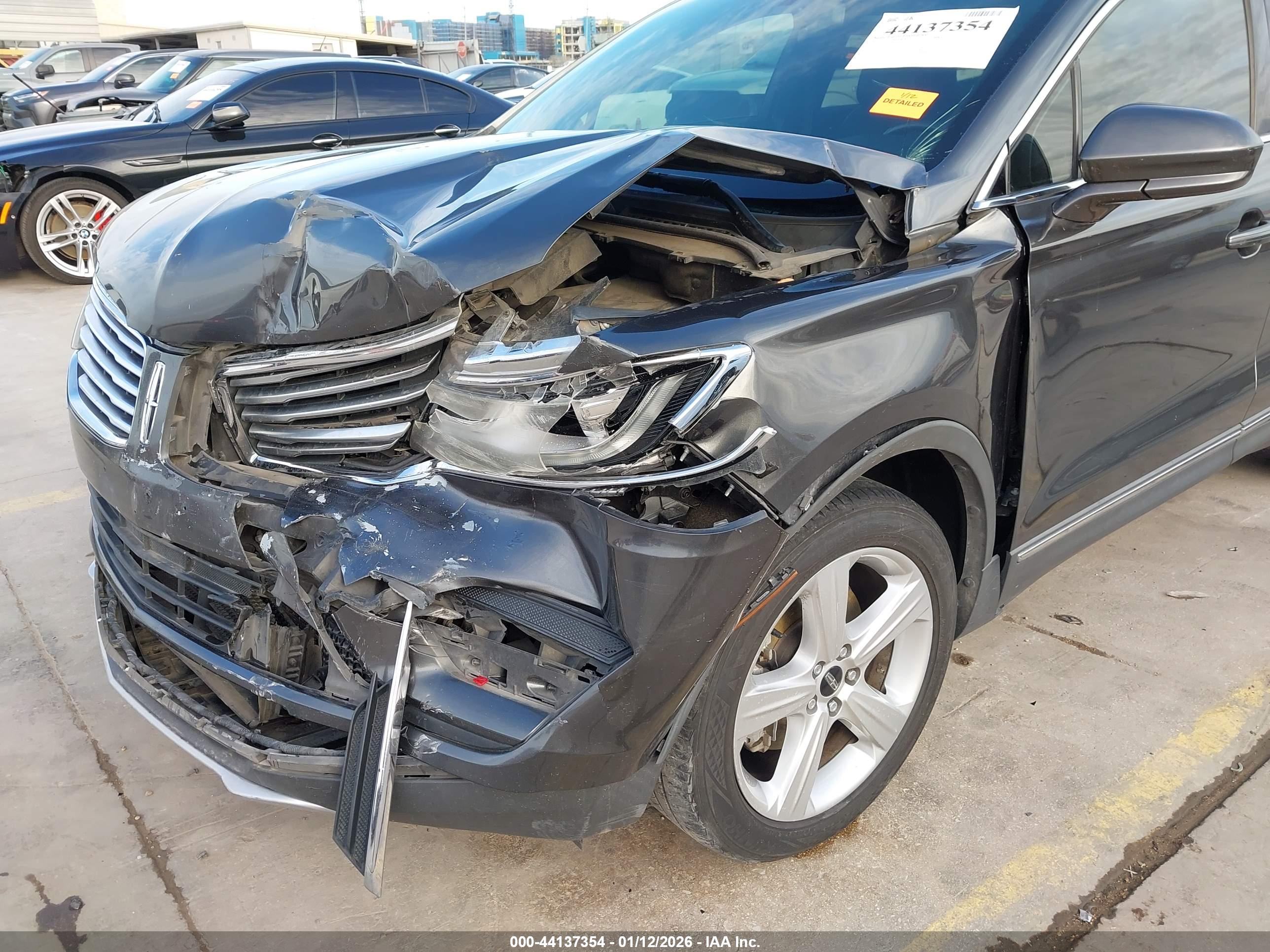 LINCOLN MKC image 6