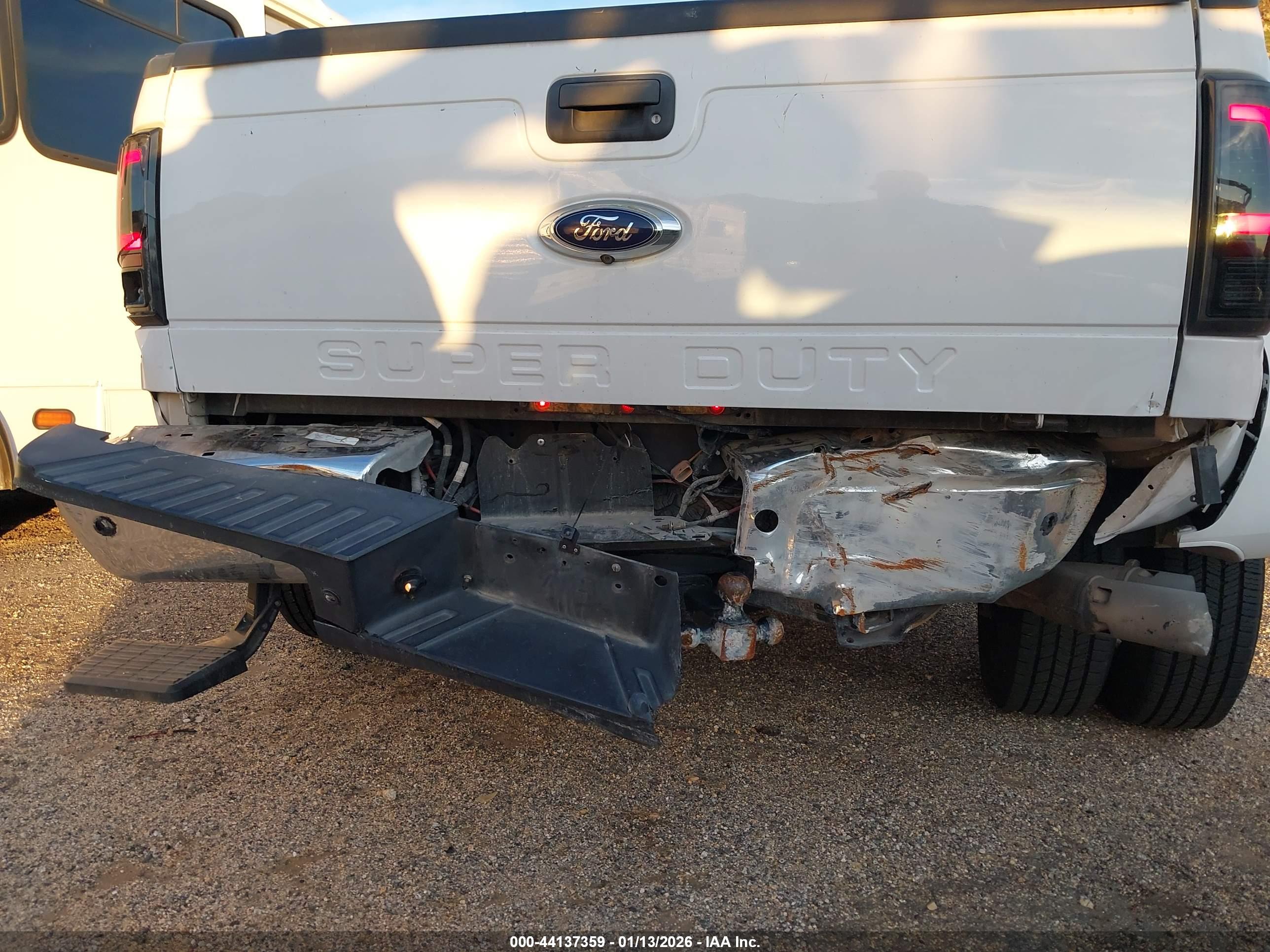 FORD F-450 image 6