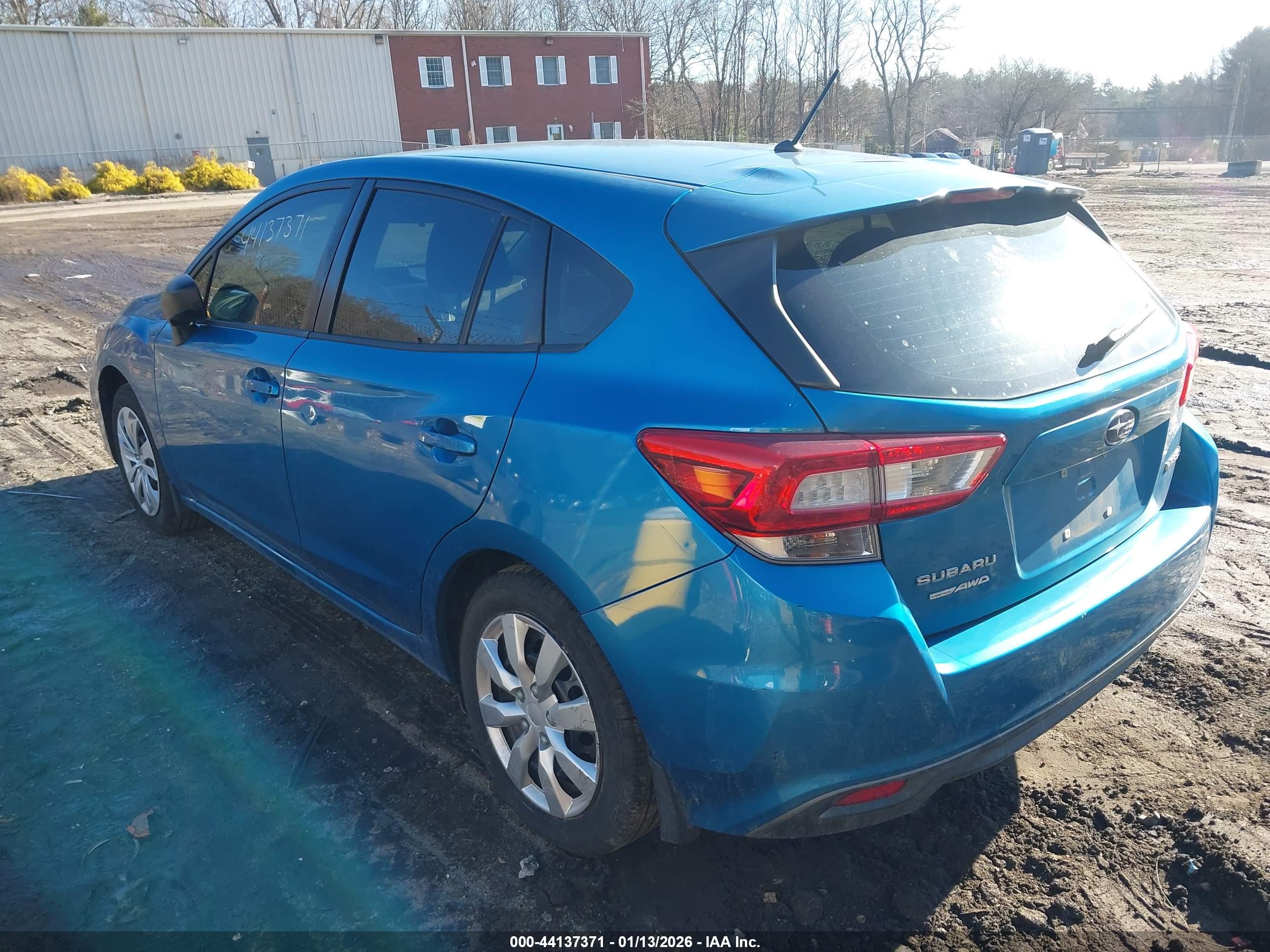 SUBARU IMPREZA image 3