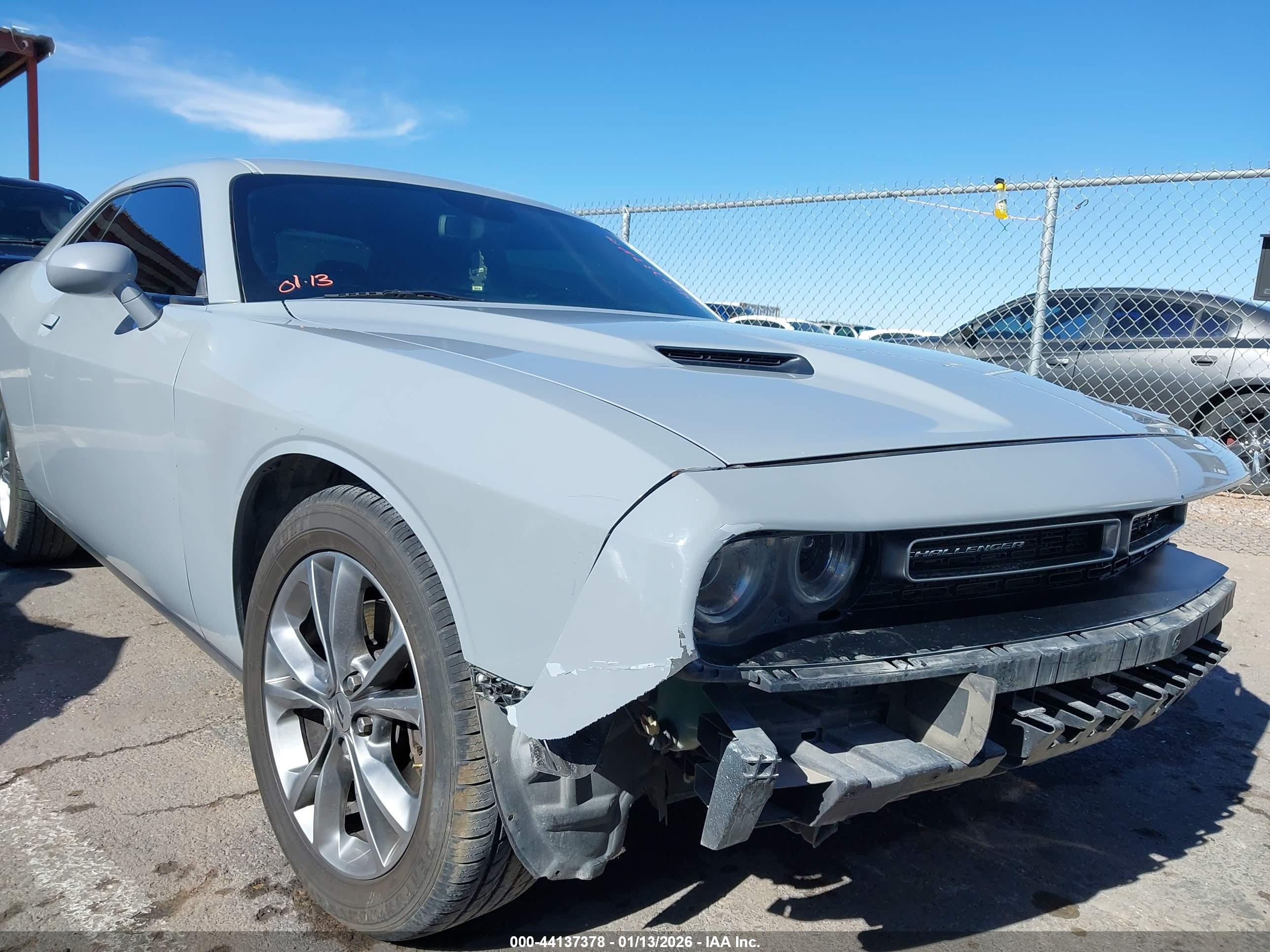 DODGE CHALLENGER image 6