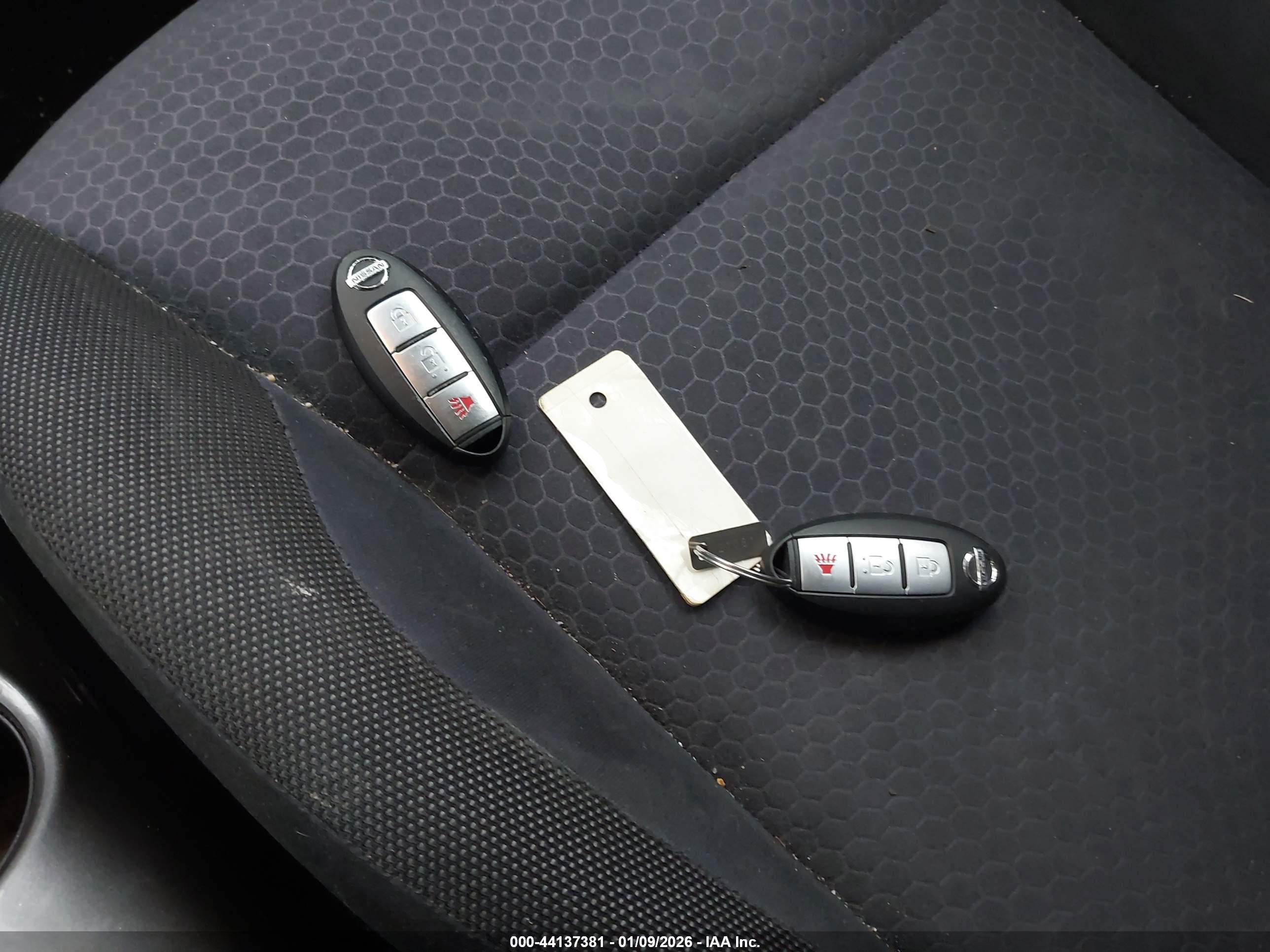 NISSAN JUKE image 11