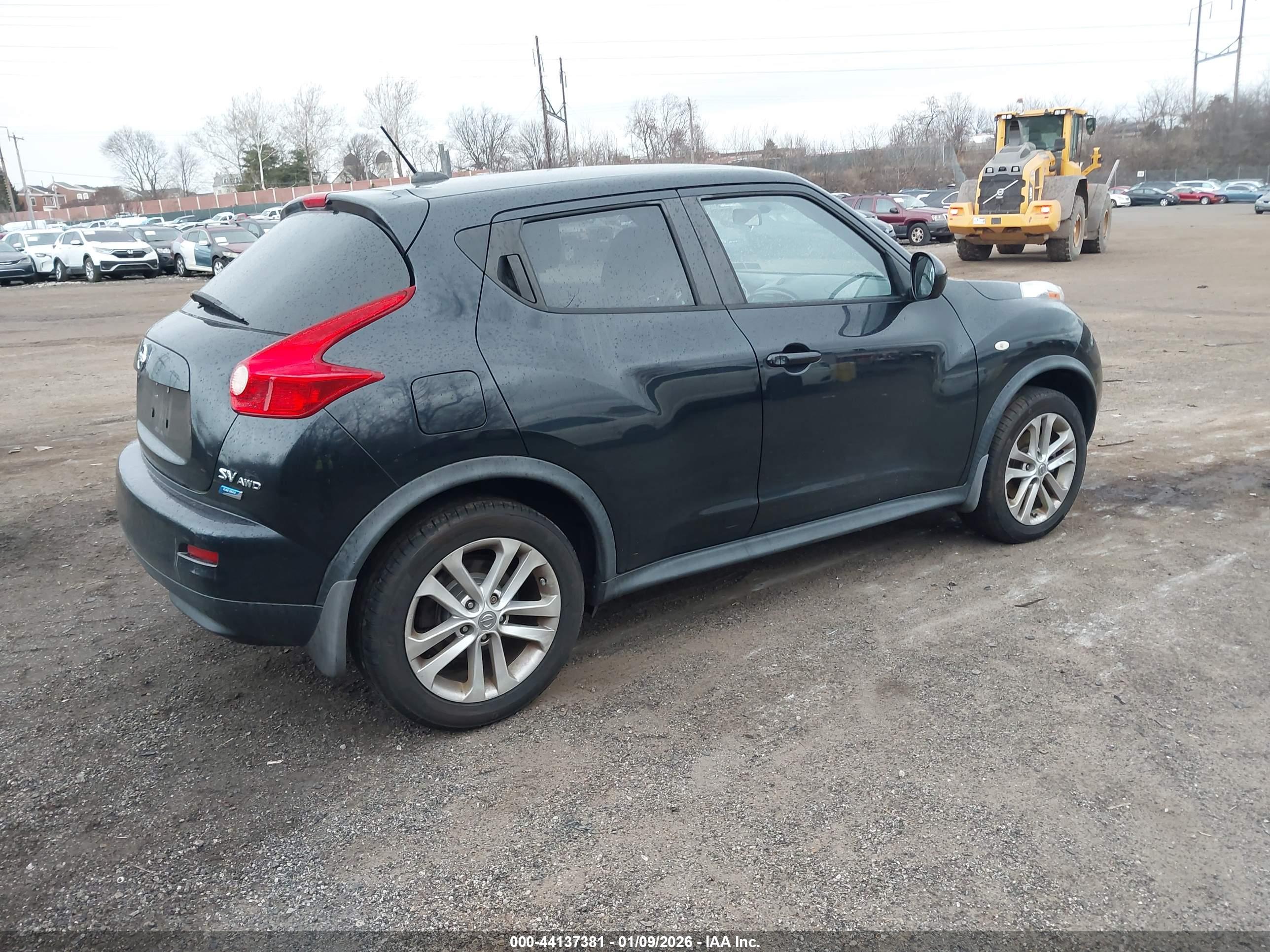 NISSAN JUKE image 4